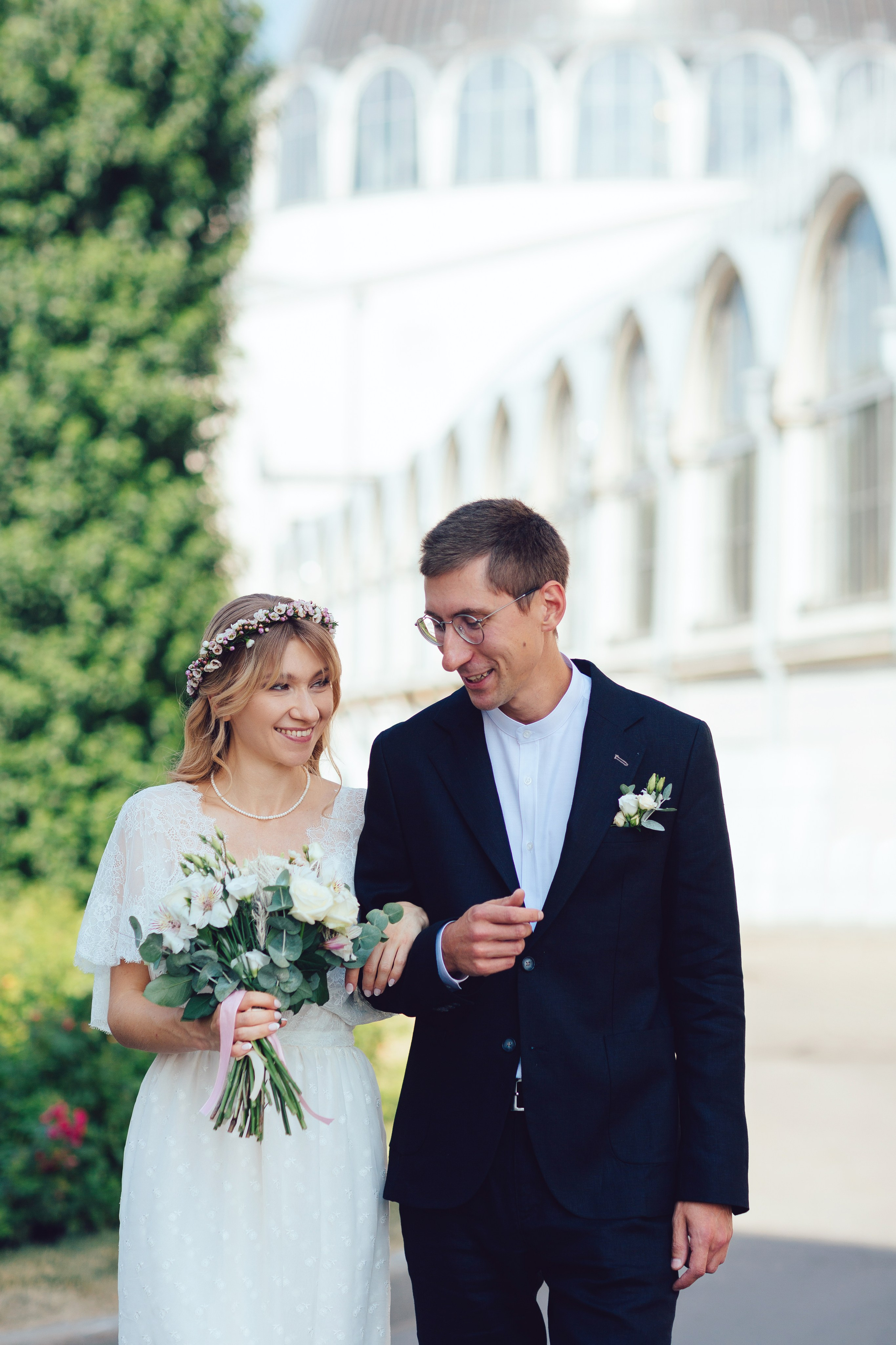 Роспись космос ВДНХ. Фотограф Георгий Нигматулин