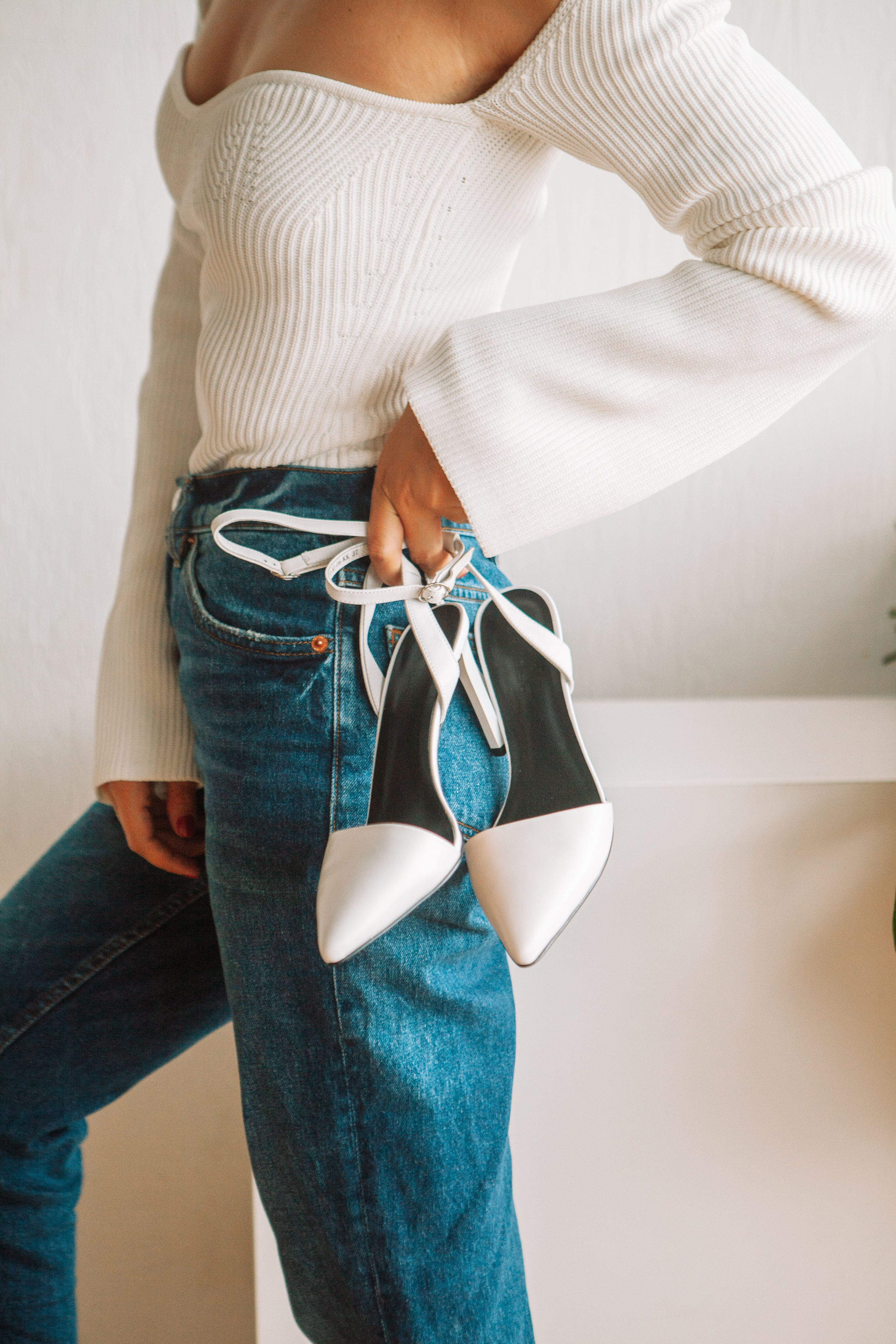 Обувь-модели. Съемка в фотостудии для маркетплейсов. Топ-фотограф