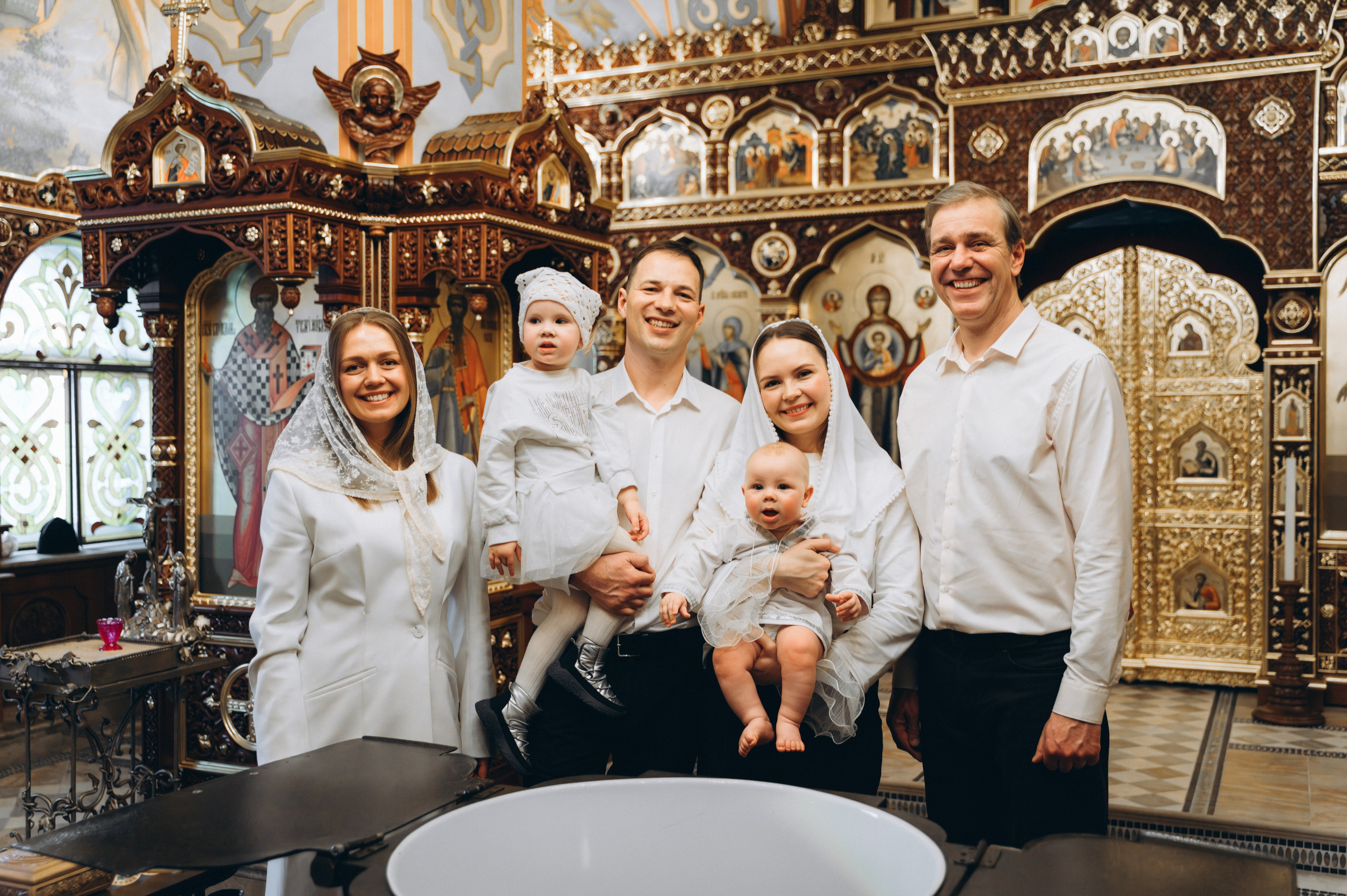 Крещение Фёдора (Храм Всех Святых) криптовый. Семейный фотограф в Минске Дарья Дреко