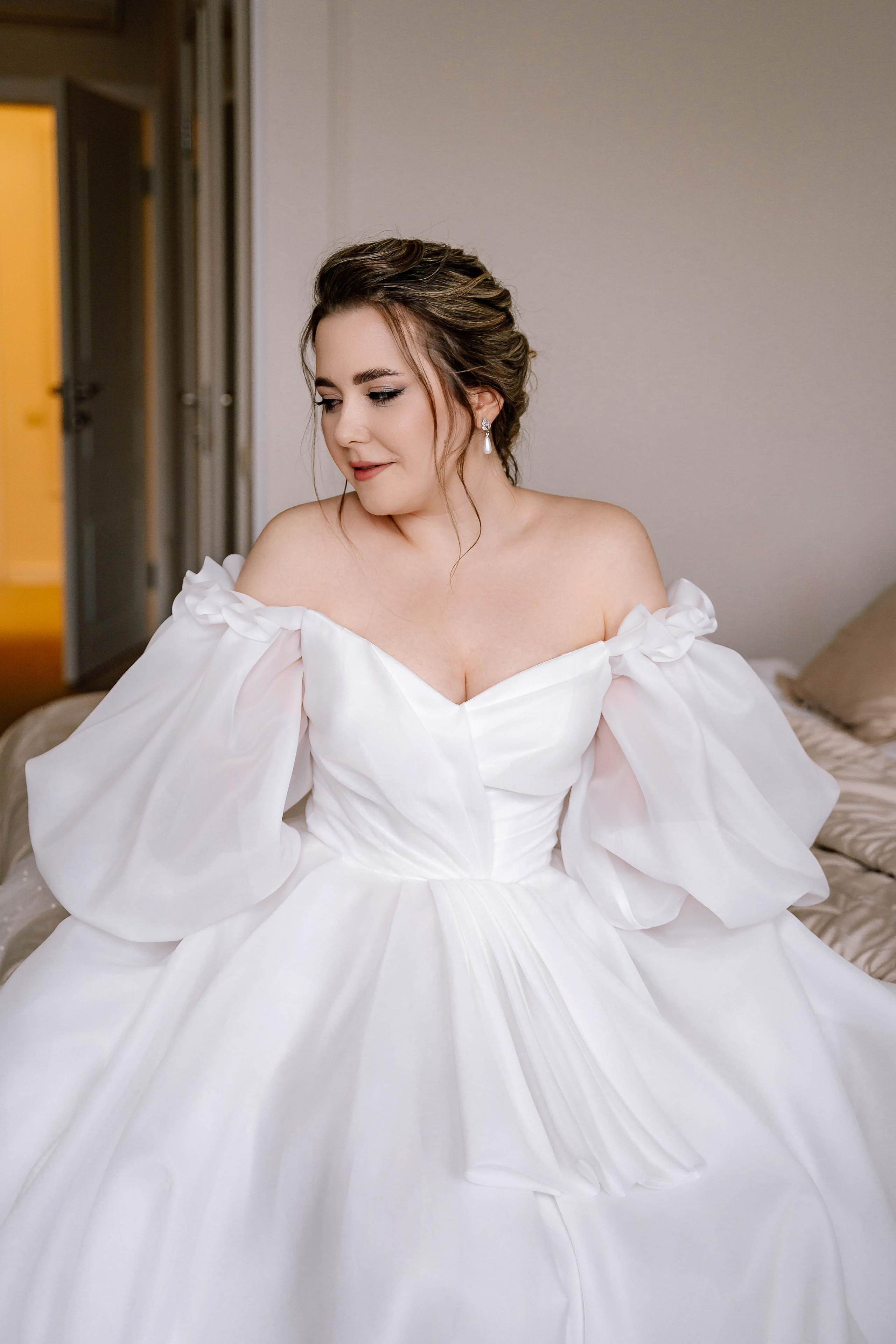 Свадебная фотосессия в Особняке спиридонова и в отеле Люмьер