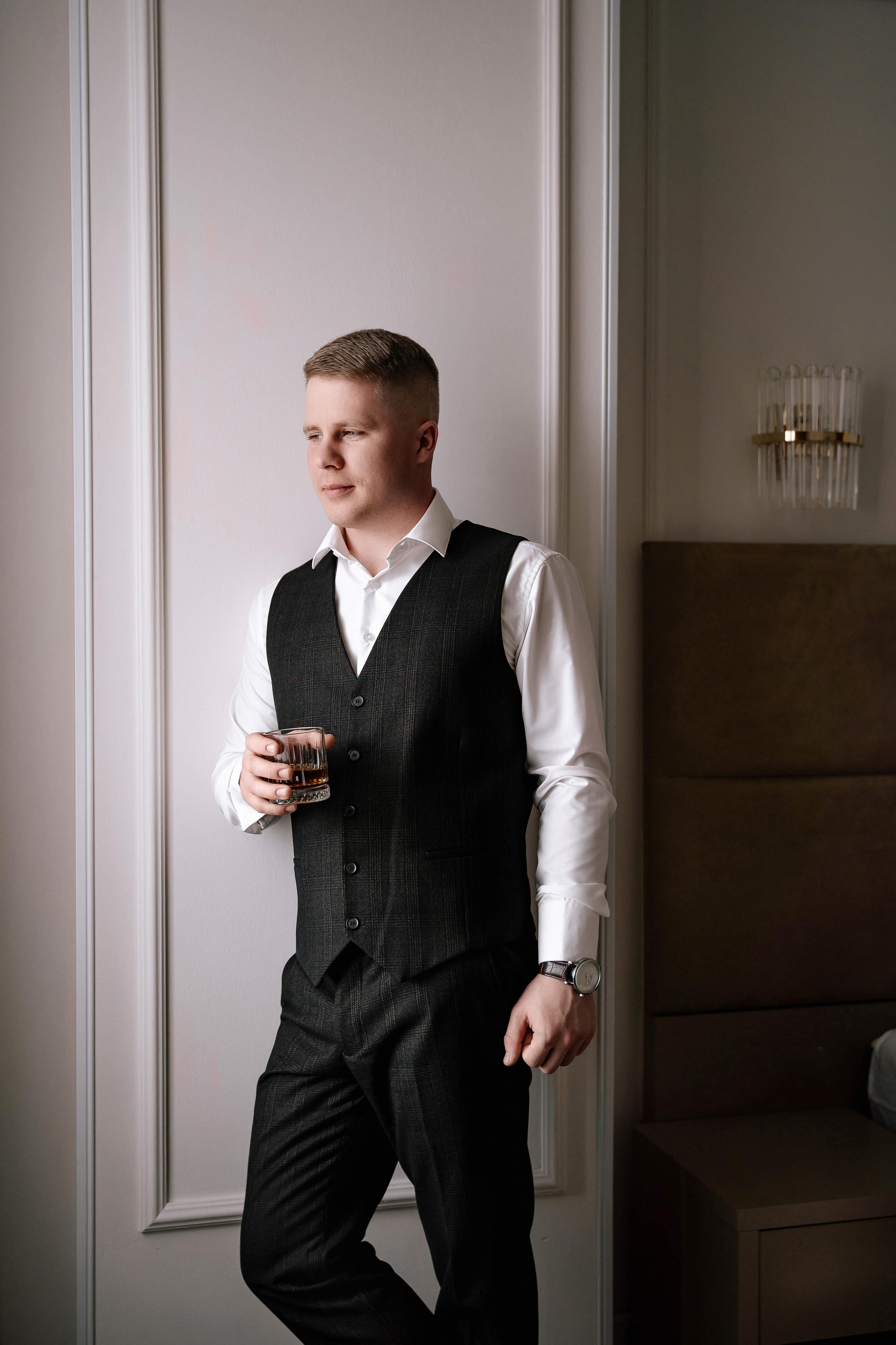 Свадебная фотосессия в Особняке спиридонова и в отеле Люмьер