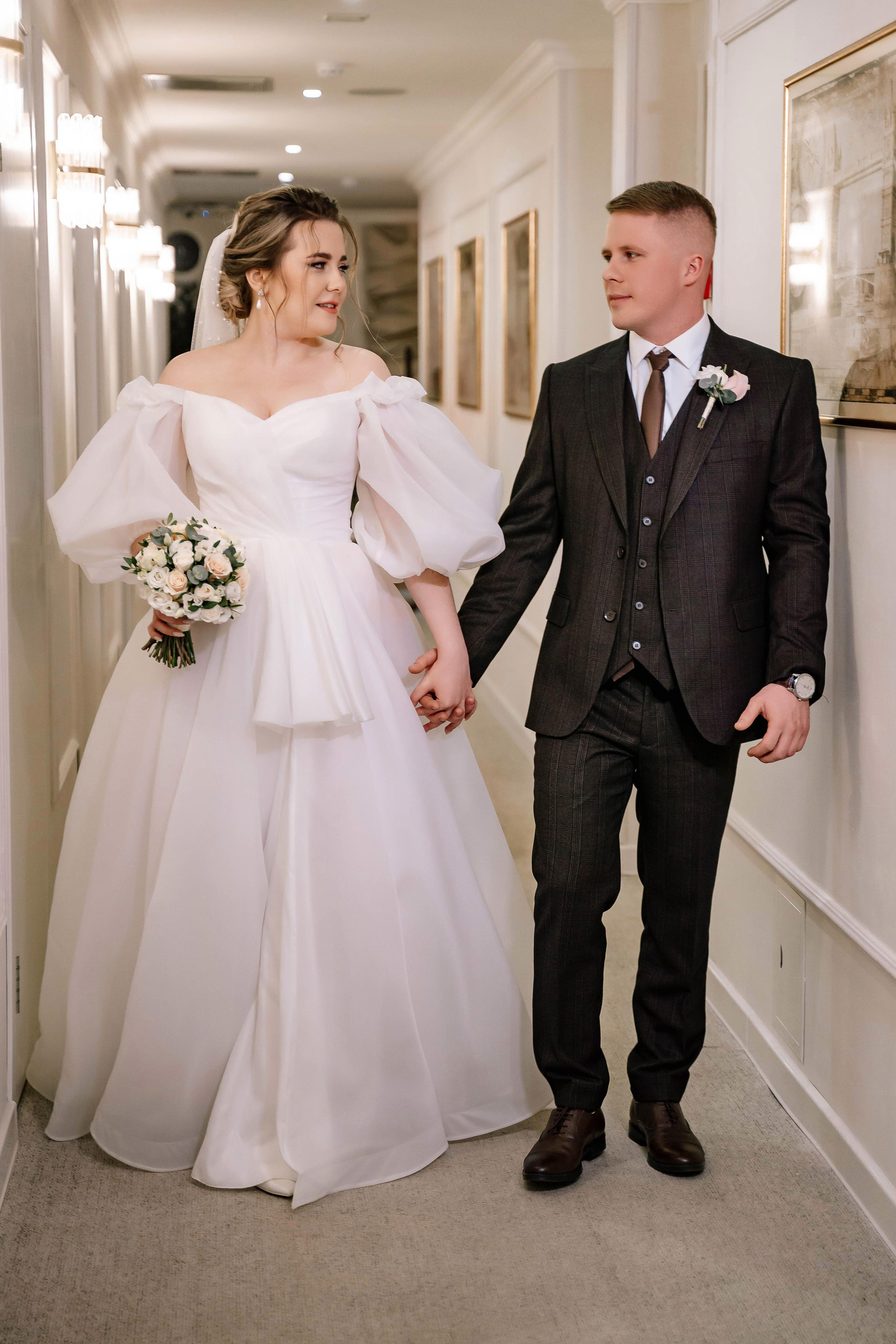 Сборы невесты (утро невесты) в отеле Люмьер в центре Москвы