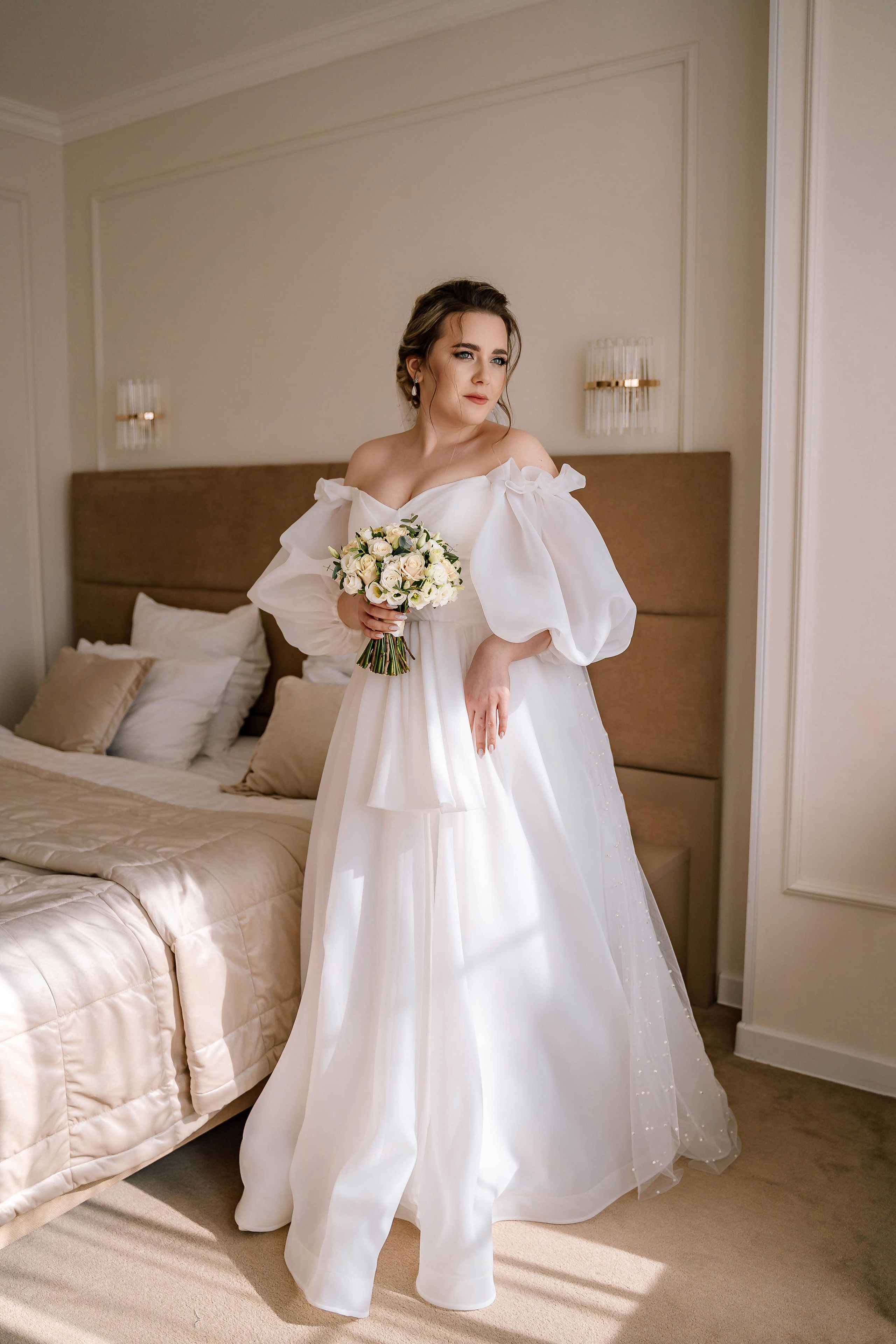 Свадебная фотосессия в Особняке спиридонова и в отеле Люмьер