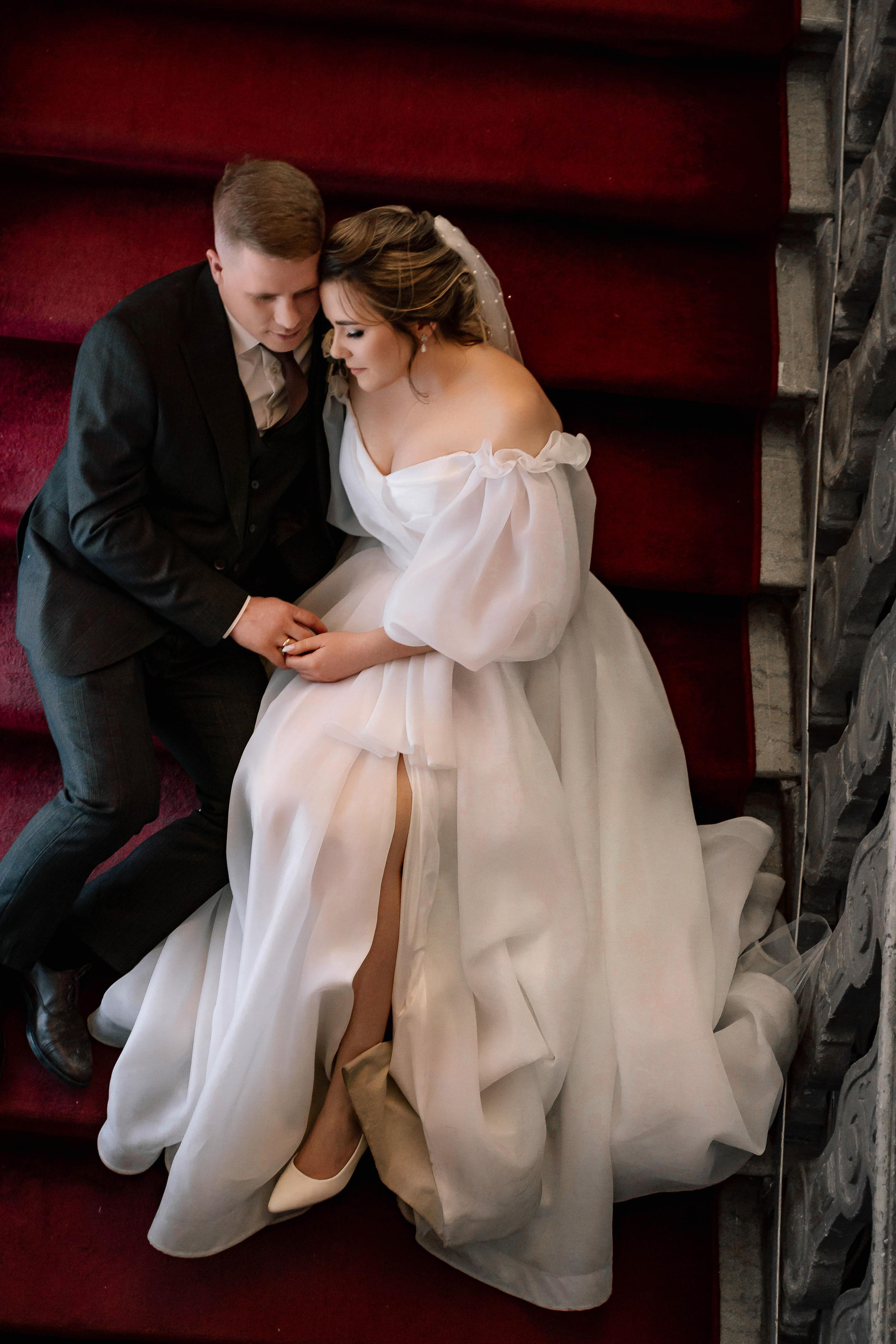 Свадебная фотосессия в Особняке спиридонова и в отеле Люмьер