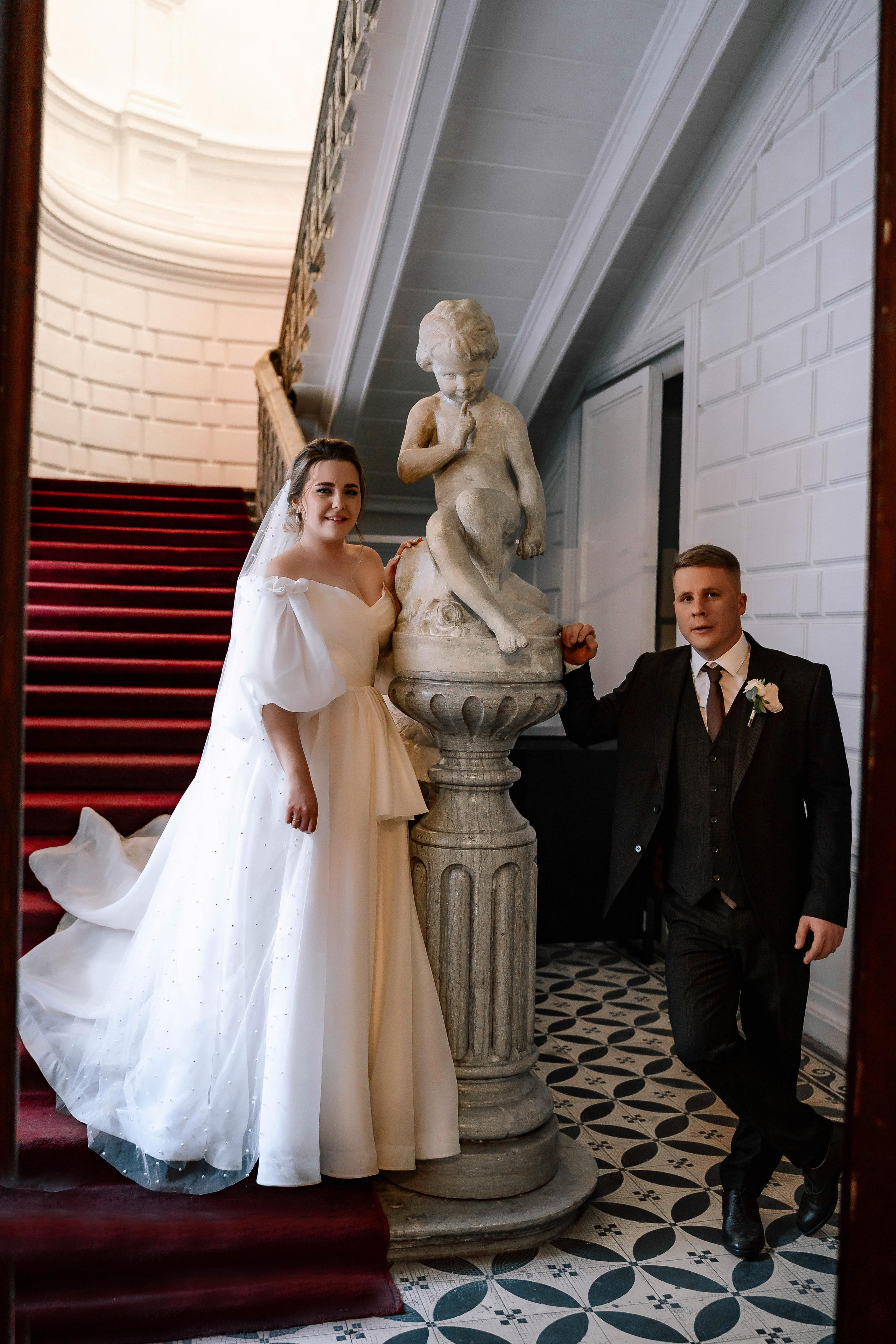 Свадебная фотосессия в Особняке спиридонова и в отеле Люмьер