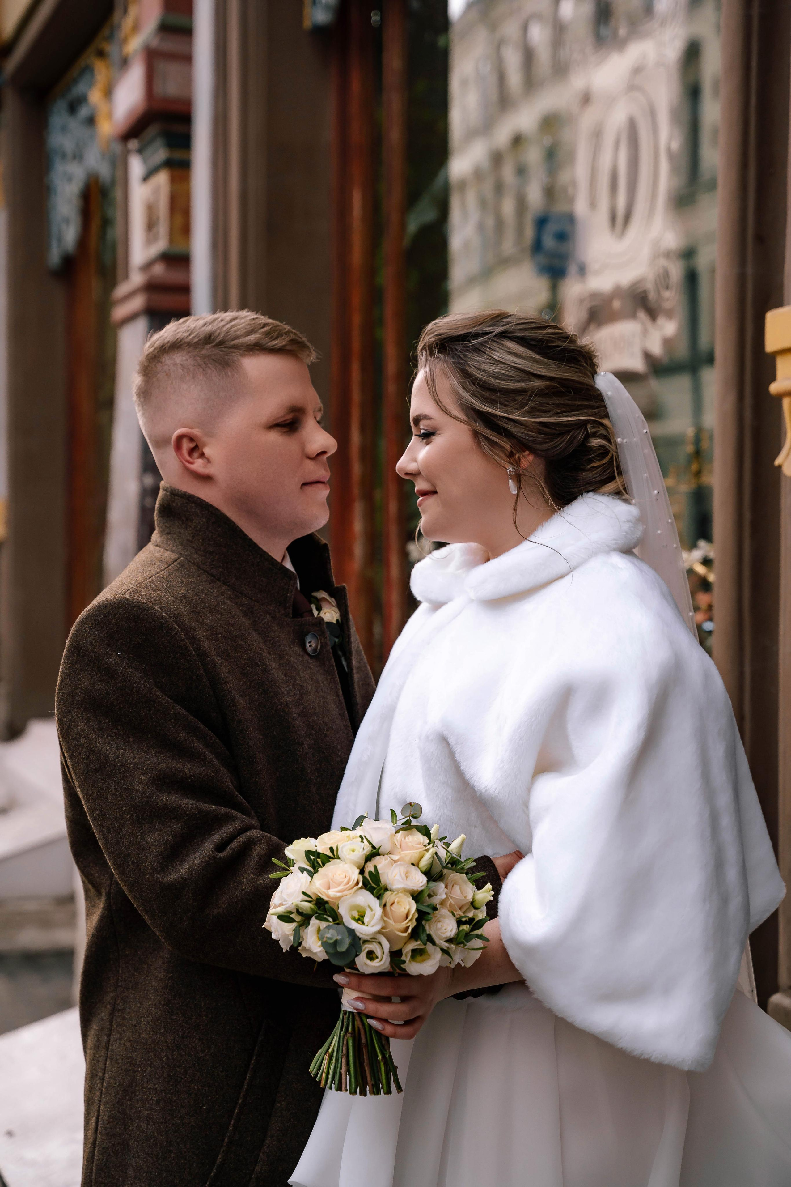 Свадебная фотосессия в Особняке спиридонова и в отеле Люмьер