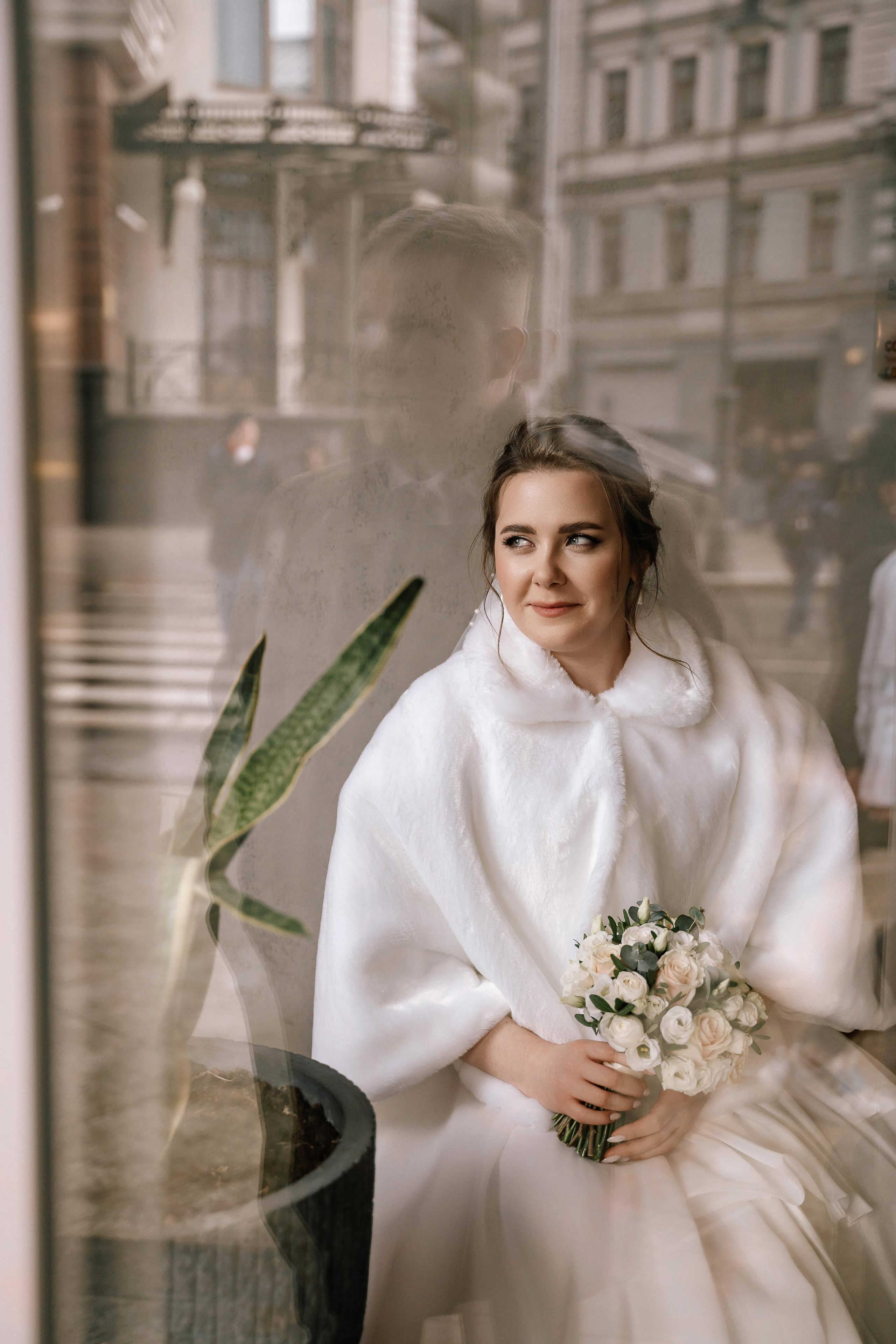 Свадебная фотосессия в Особняке спиридонова и в отеле Люмьер