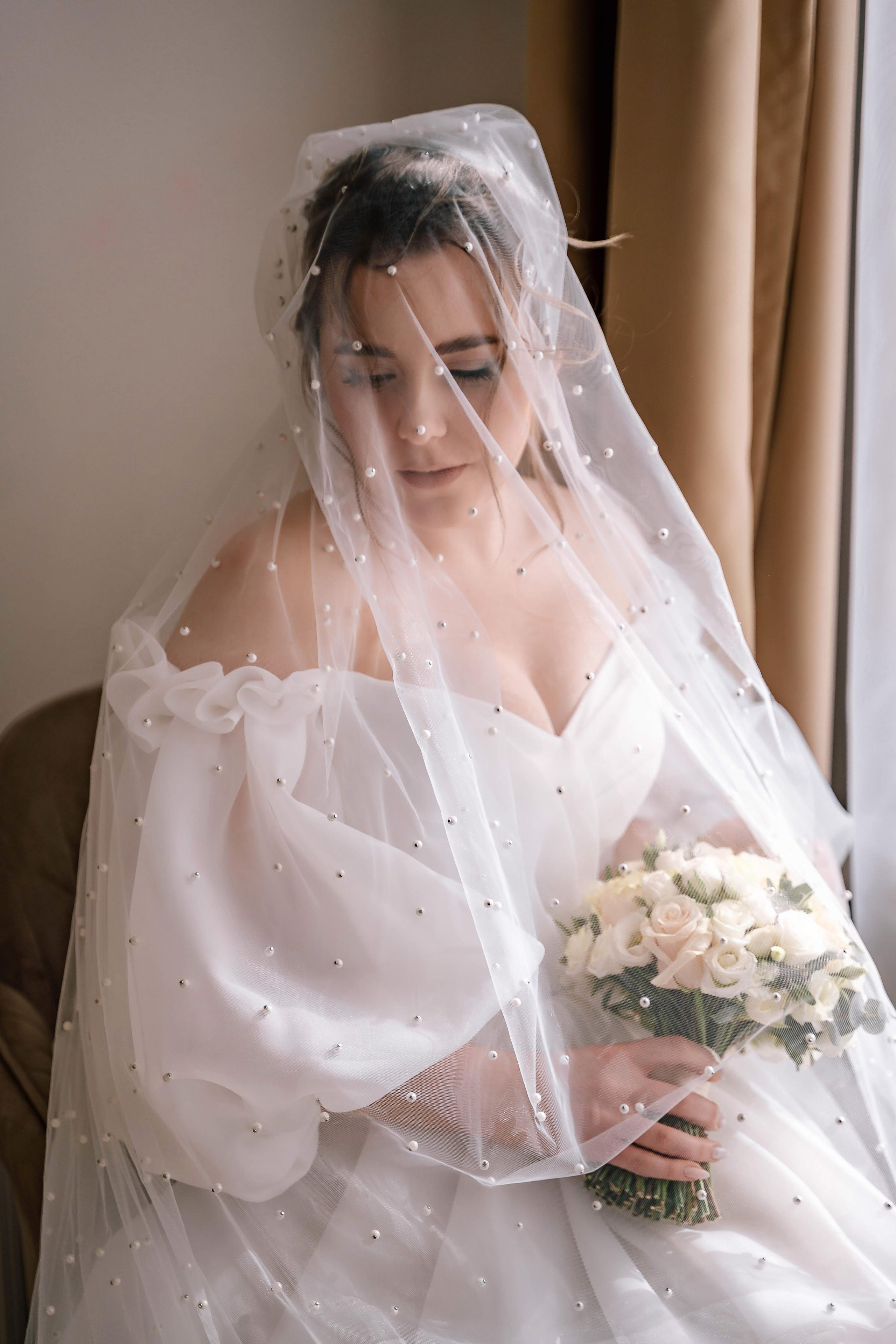 Свадебная фотосессия в Особняке спиридонова и в отеле Люмьер