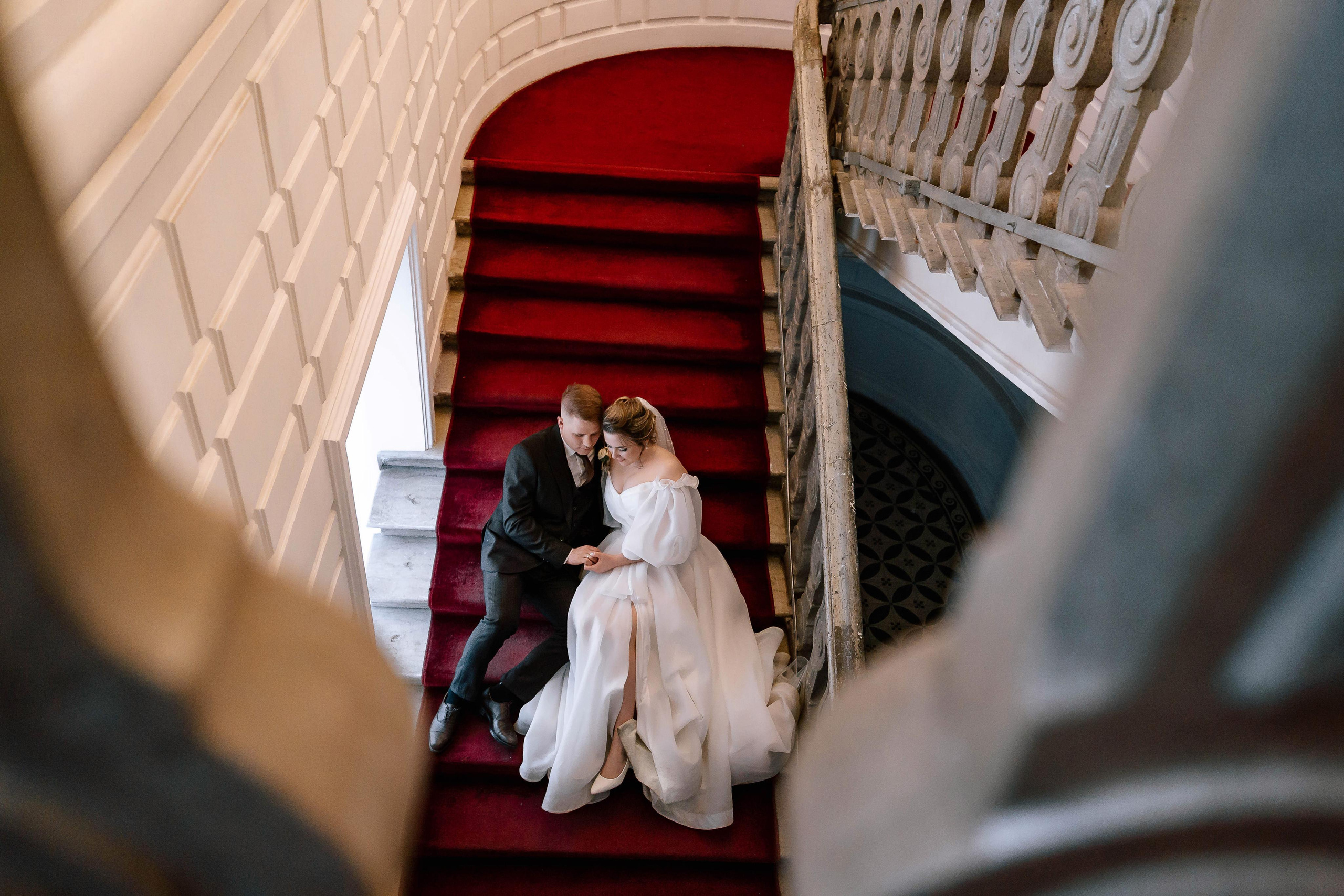 Свадебная фотосессия в Особняке спиридонова и в отеле Люмьер