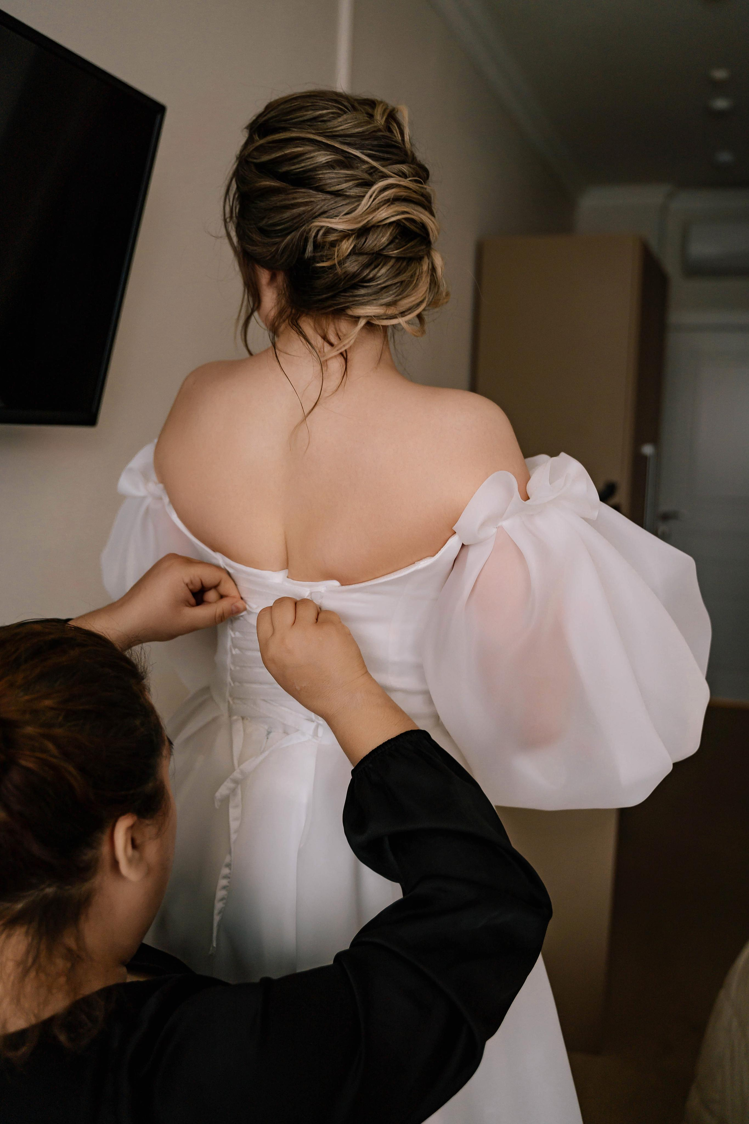 Свадебная фотосессия в Особняке спиридонова и в отеле Люмьер