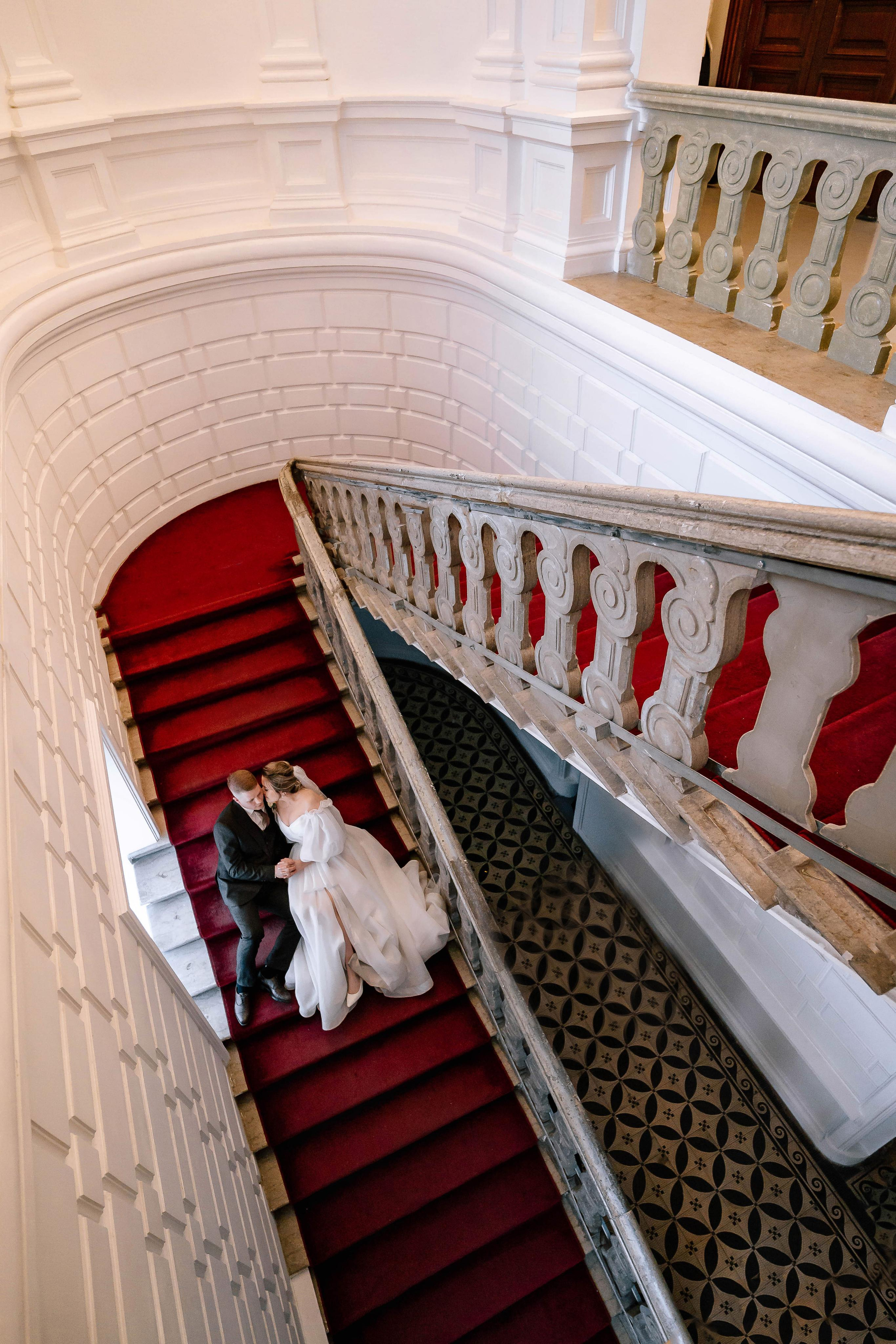 Свадебная фотосессия в Особняке спиридонова и в отеле Люмьер