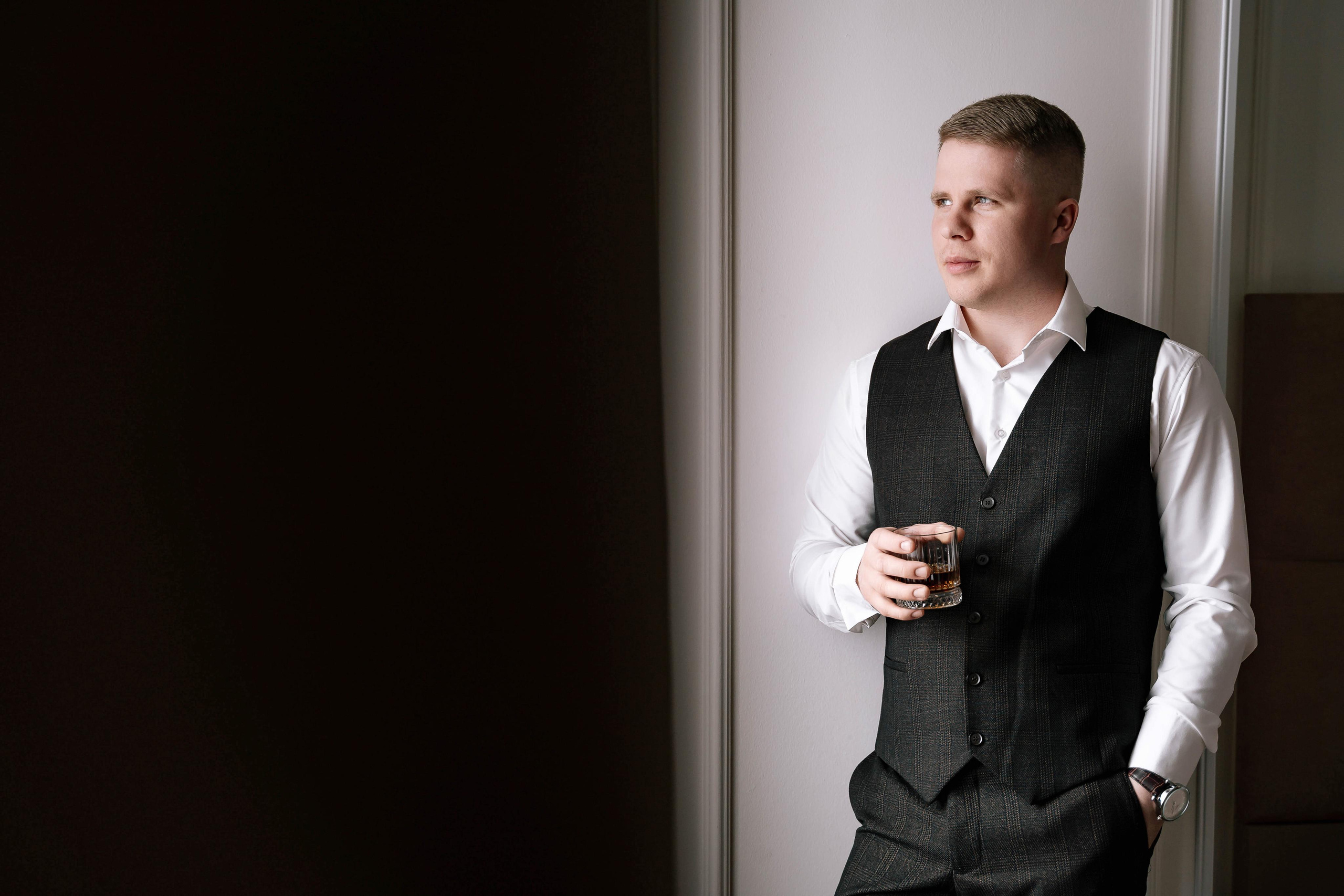 Свадебная фотосессия в Особняке спиридонова и в отеле Люмьер