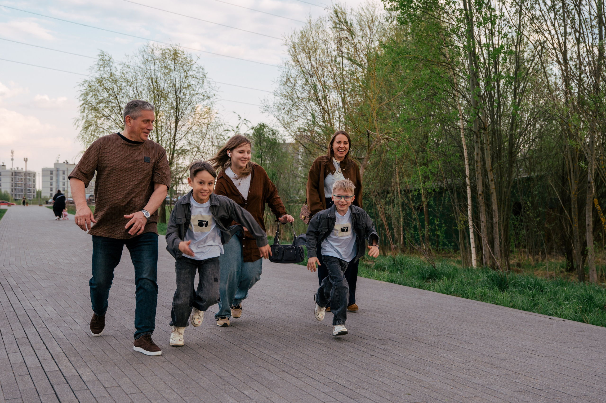 Family. Anna, Sasha, Taya, Tima, Tisha. Art-photographer Ira Wind