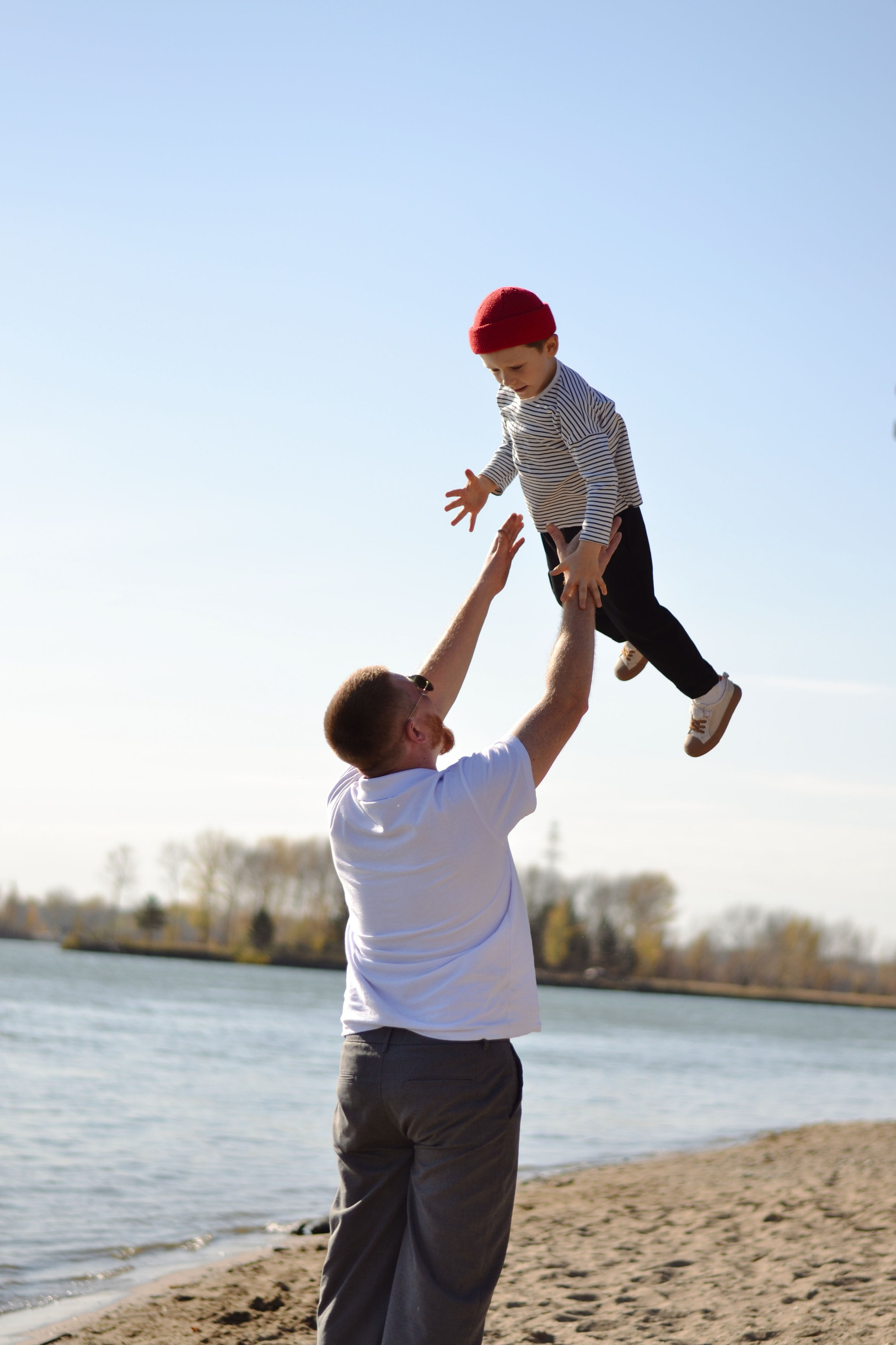 На берегу. Фотограф Ольга Дмитриева. Новосибирск