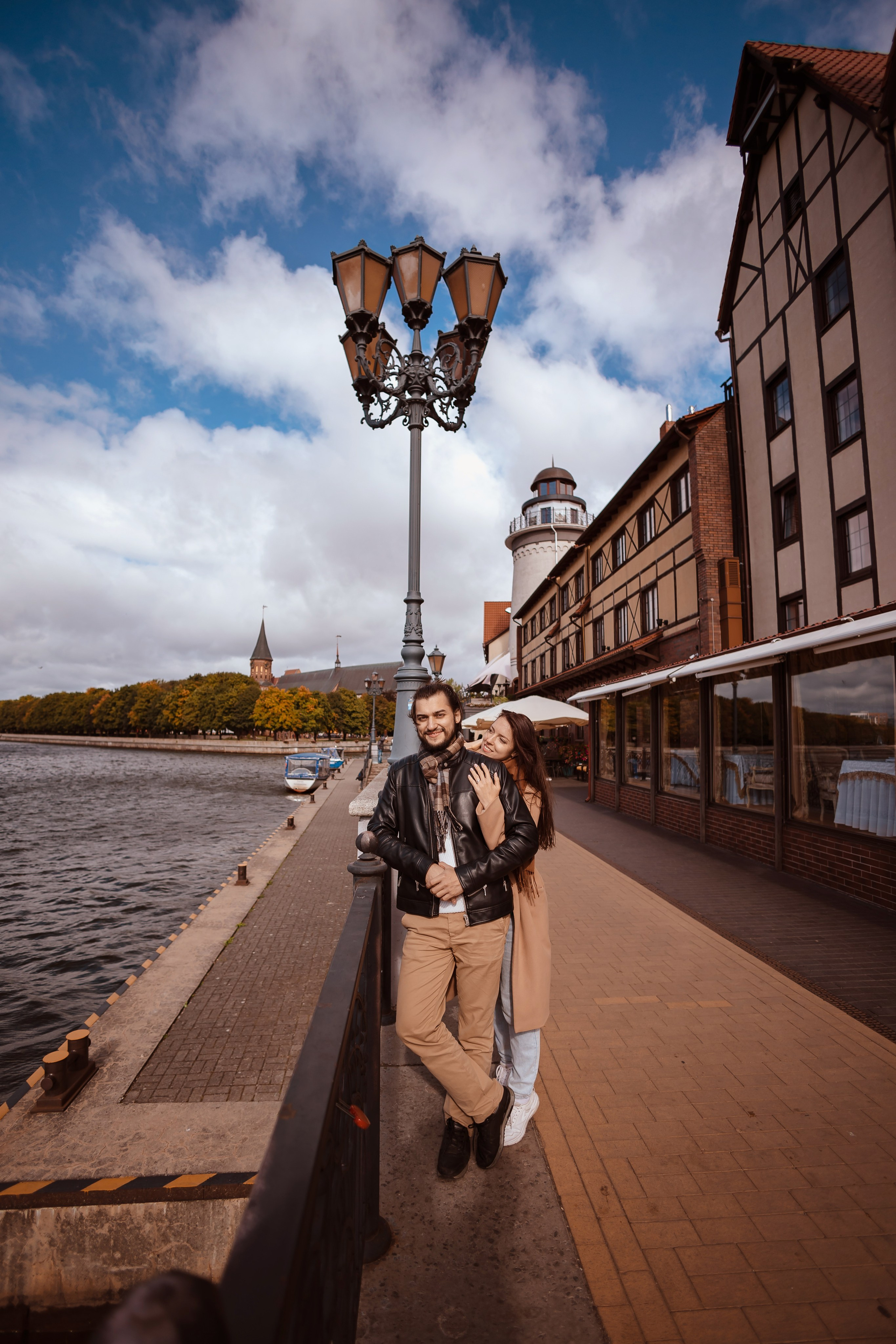 Прогулка по Рыбной деревне и острову Канта, осень. Фотограф в Калининграде свадебная фотография, репортажная, фотосессии