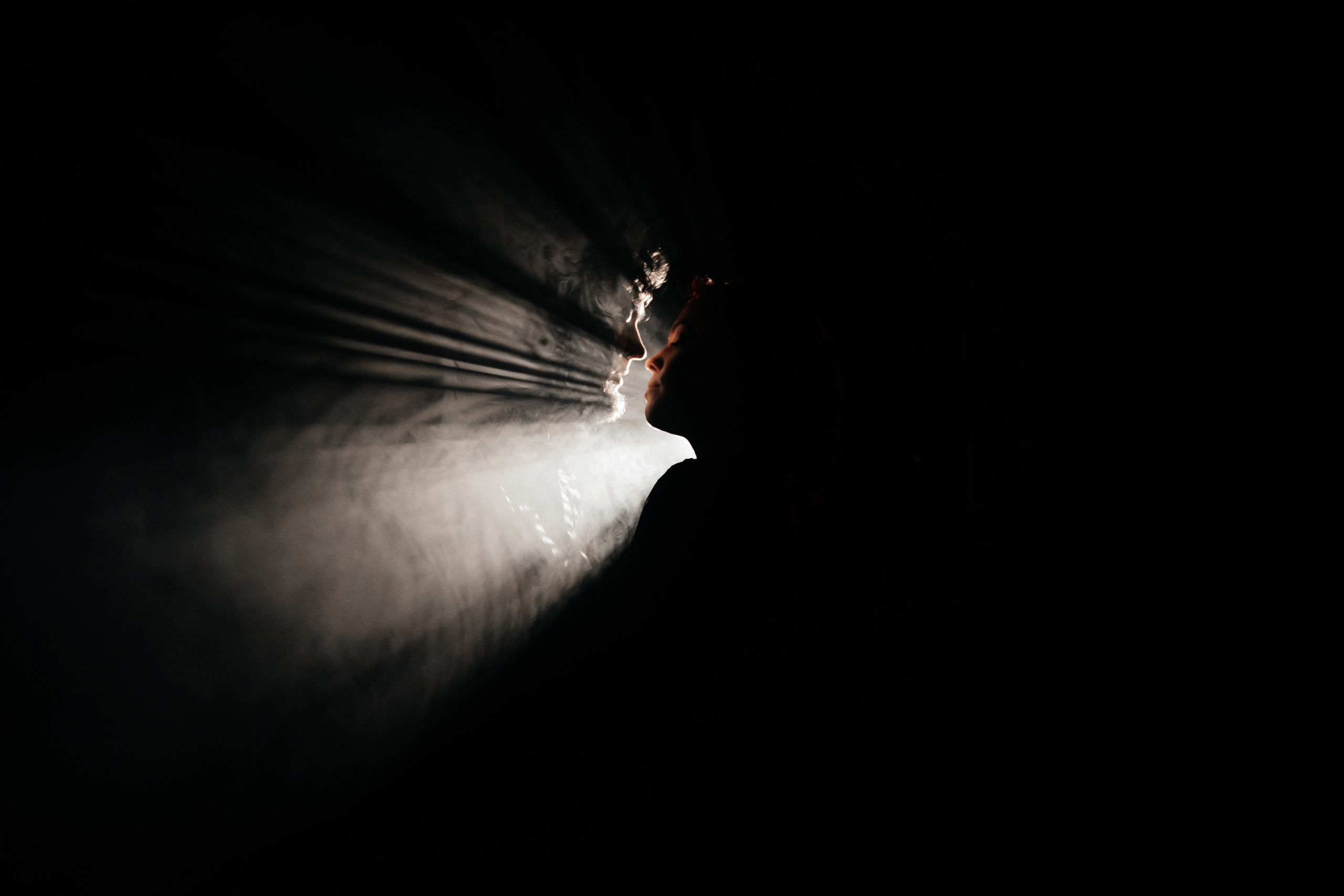 Love story «In total darkness». Свадебные фотограф и видеограф Наталья и Анатолий Новиковы СПб