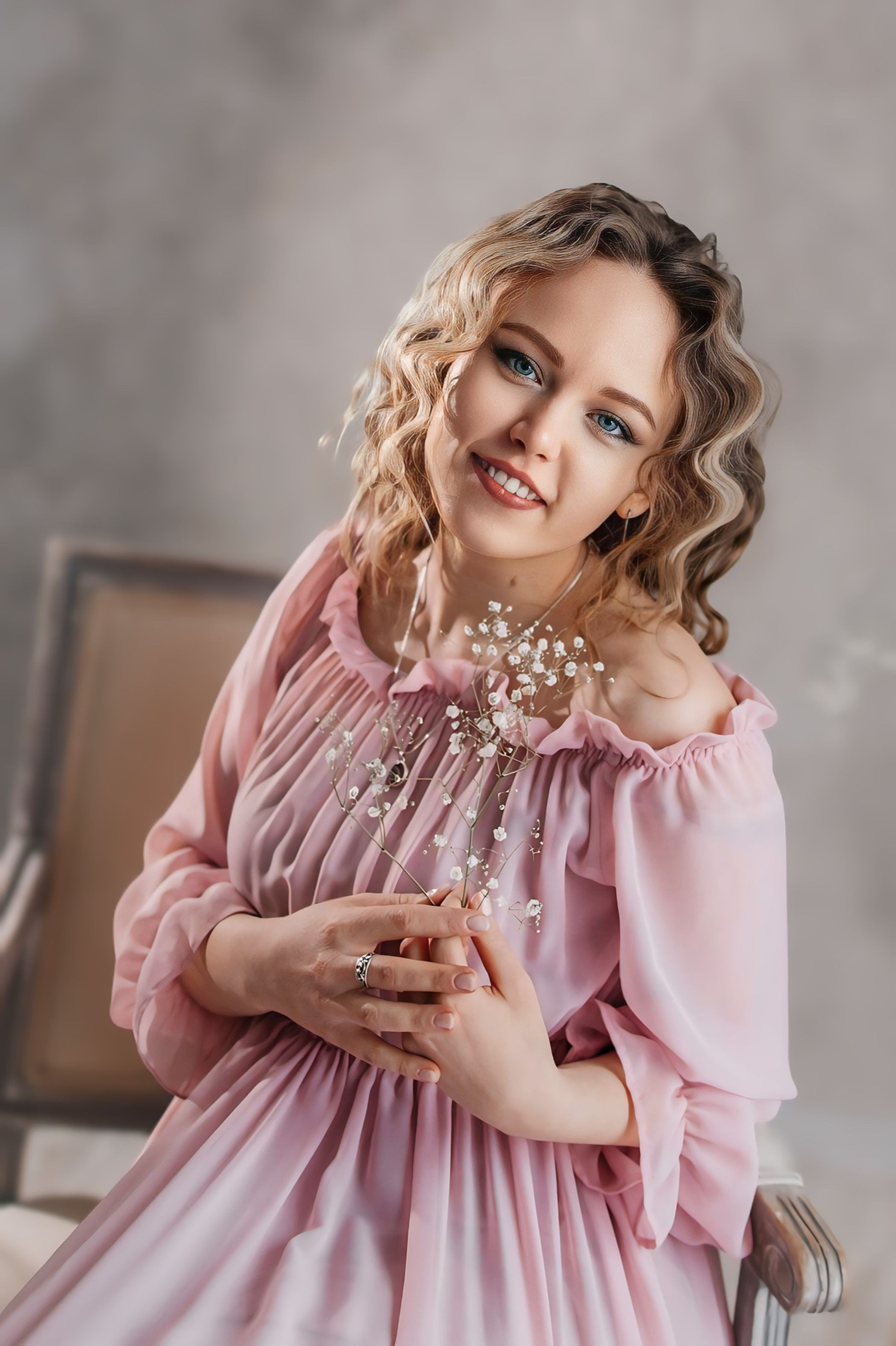 Вера. Фотосессия в студии. Семейный фотограф в Белгороде Амелина Алина