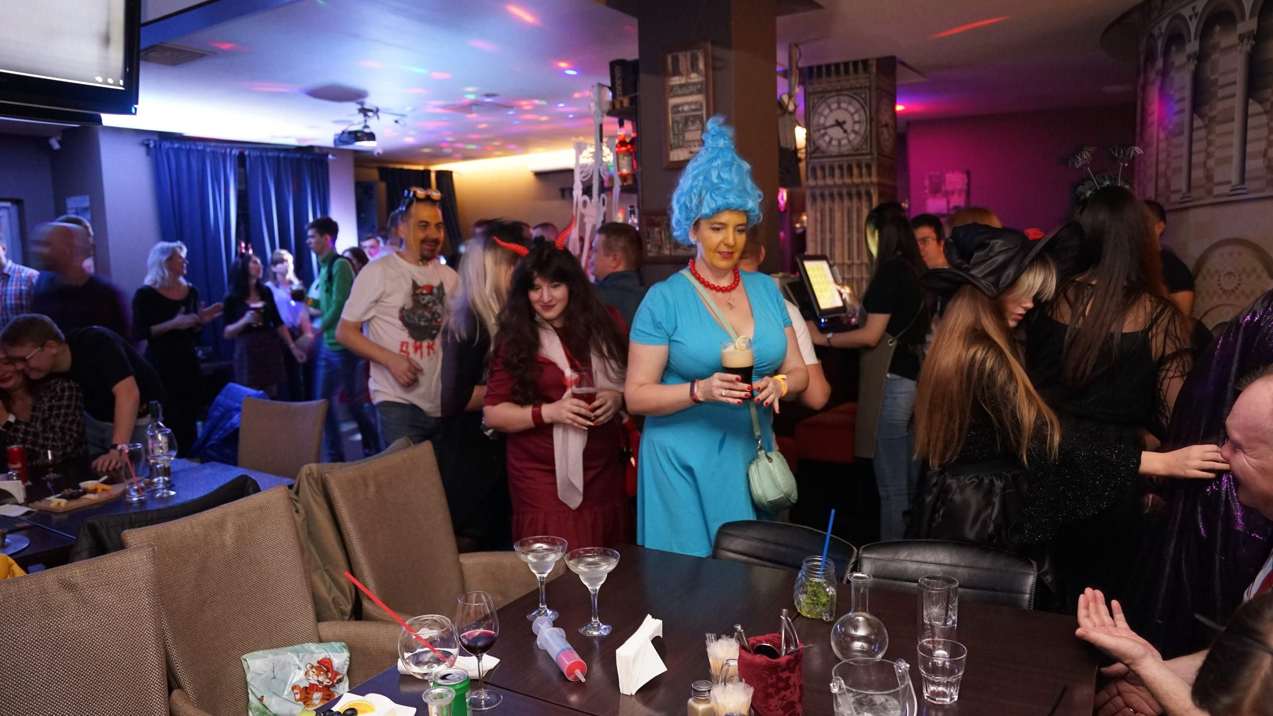 Возвращение зловещих попотрясов. Клубная вечеринка | 28.10.22. Галерея Фантим