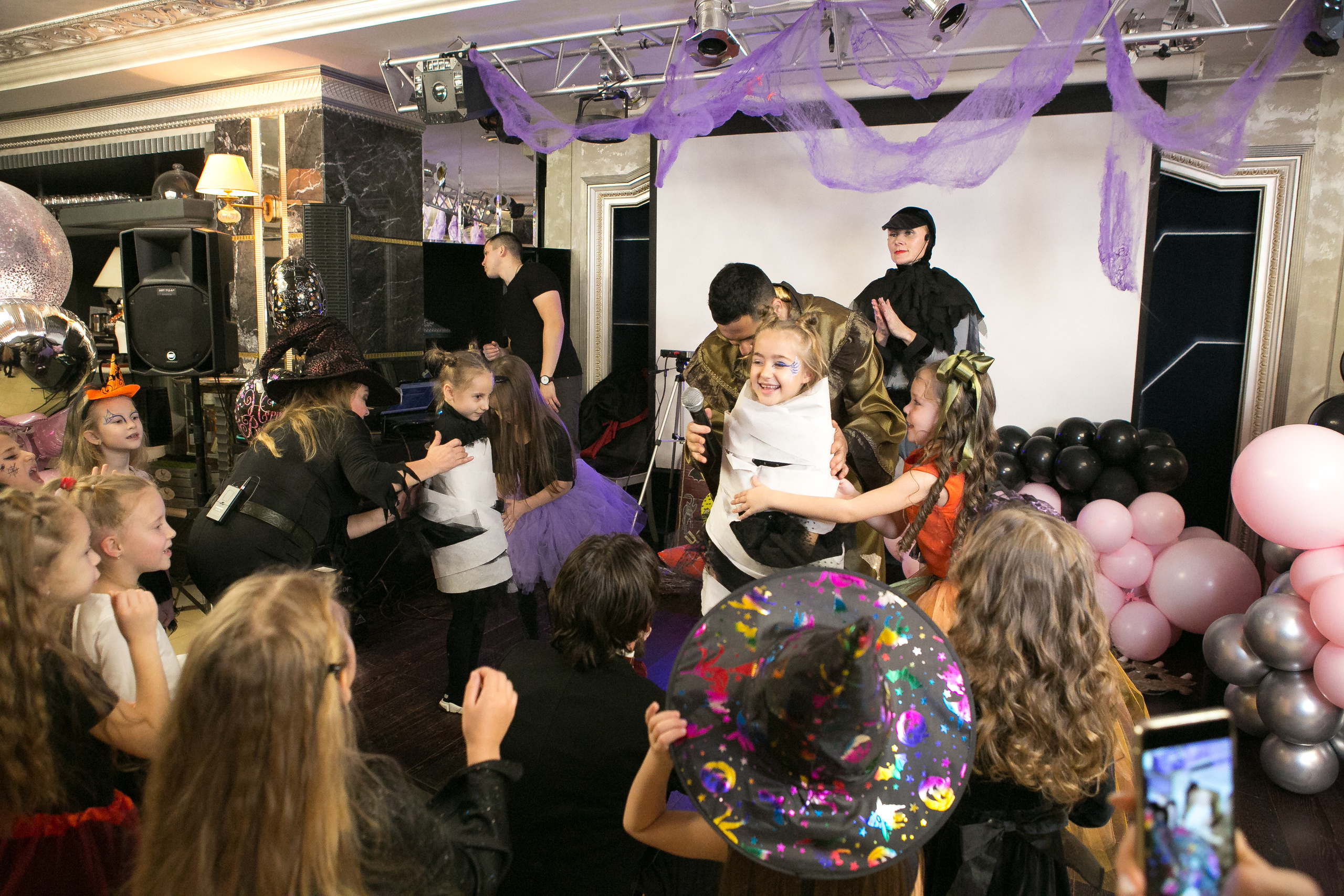 Вечеринка в стиле halloween. Фотограф в Оренбурге. Профессиональный фотограф