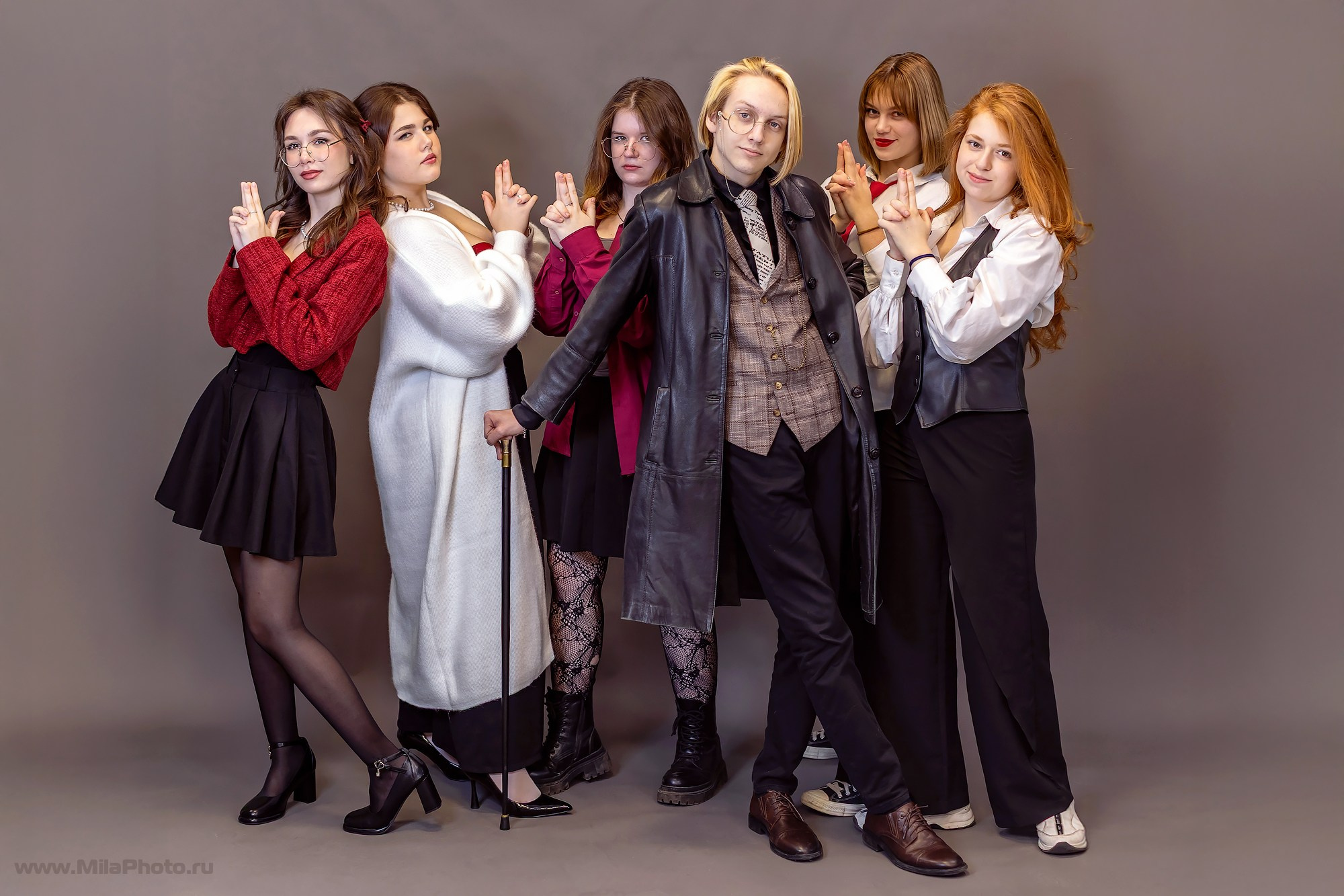 Галерея съемок в школе. Фотограф и видеограф Москва. Свадебный фотограф, видеограф. Выпускные альбомы. Оживающие альбомы