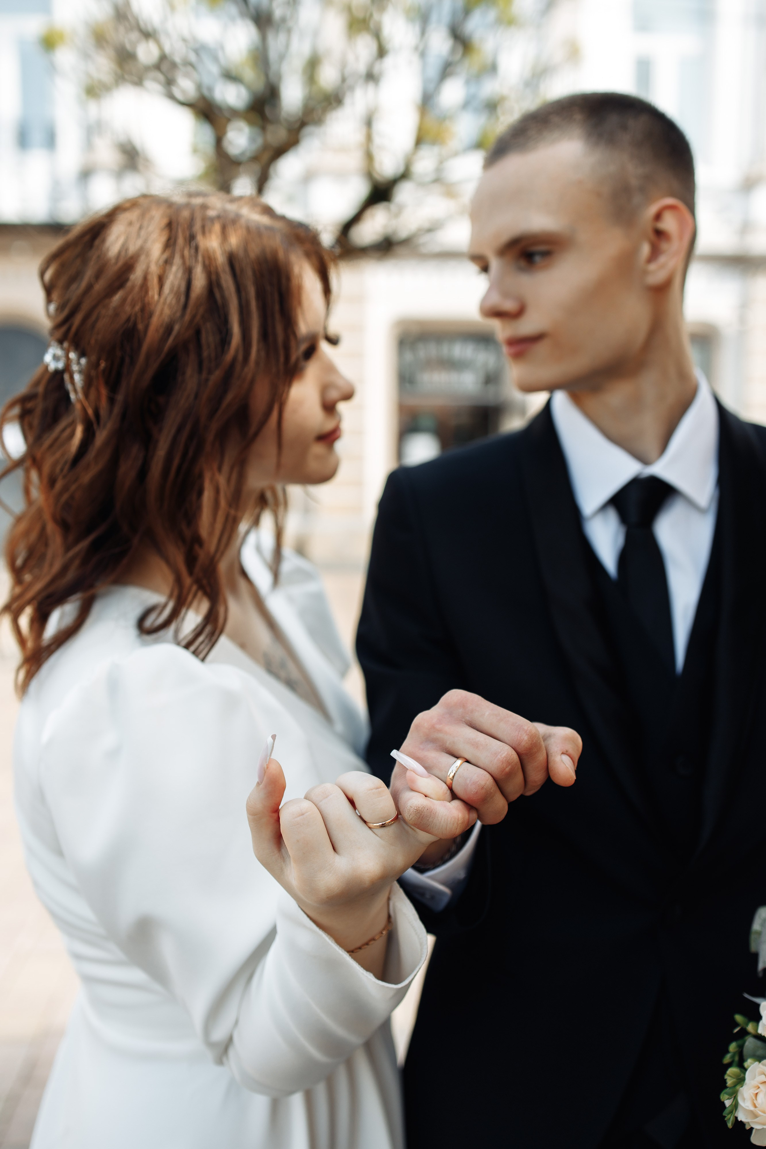 Свадебная прогулка в Смоленске. Свадебный фотограф Вашкевич Денис