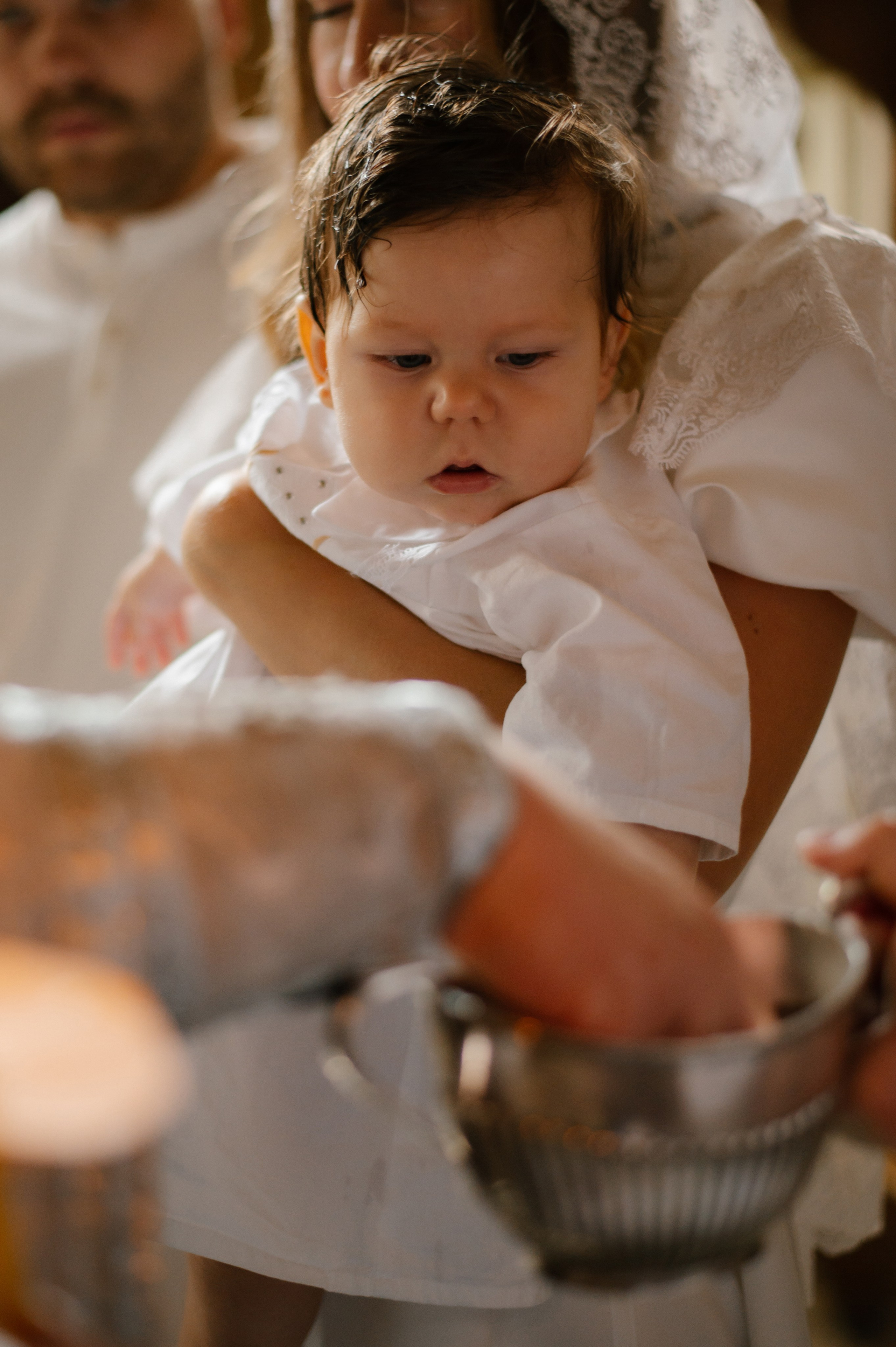 Фотограф на крещение. Фотосессия таинства крещения. Храм Воскресения Словущего в Даниловской Слободе. Семейный и свадебный фотограф в Москве Татьяна Николаева