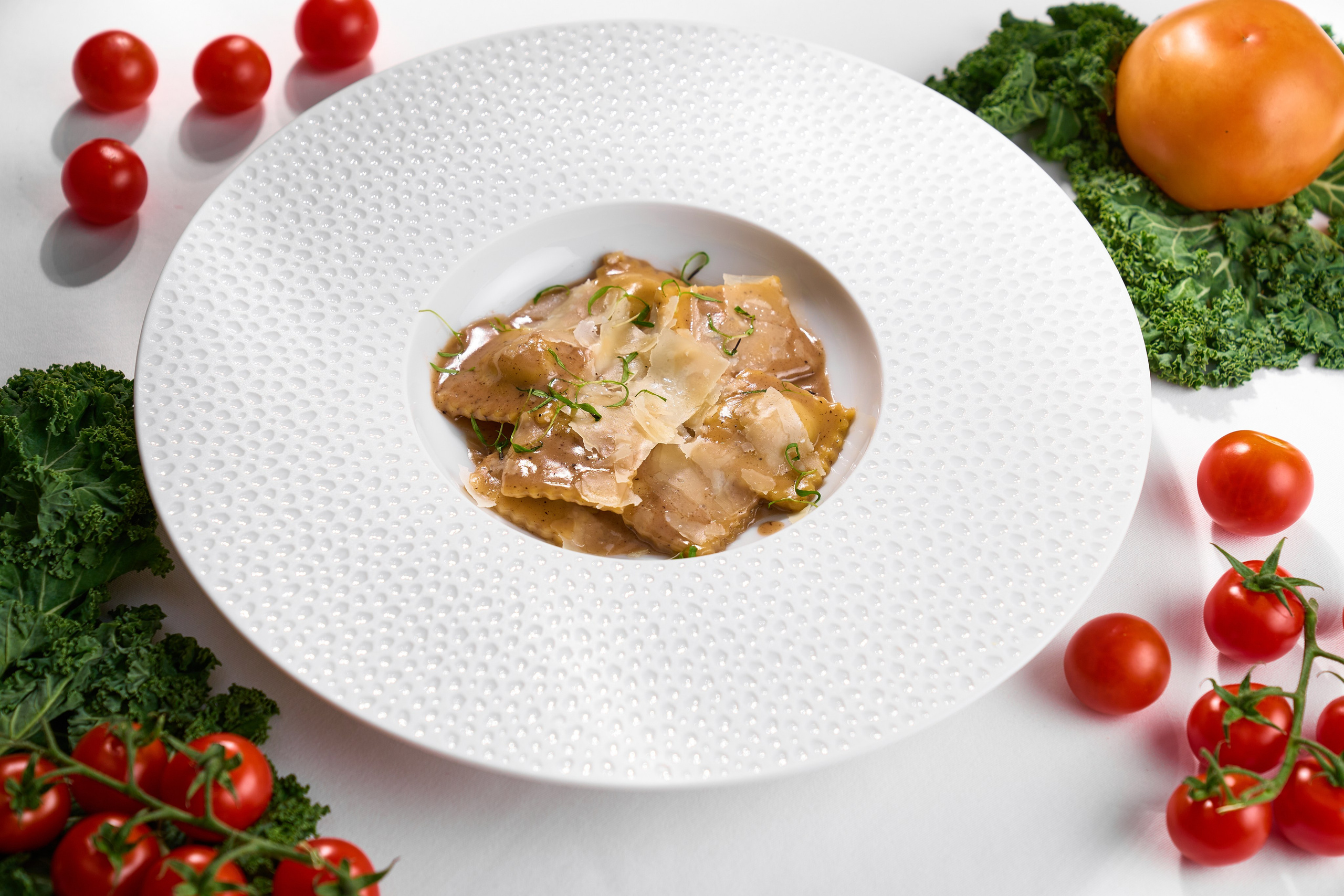 COSMOS ITALY — СЪЕМКА МЕНЮ