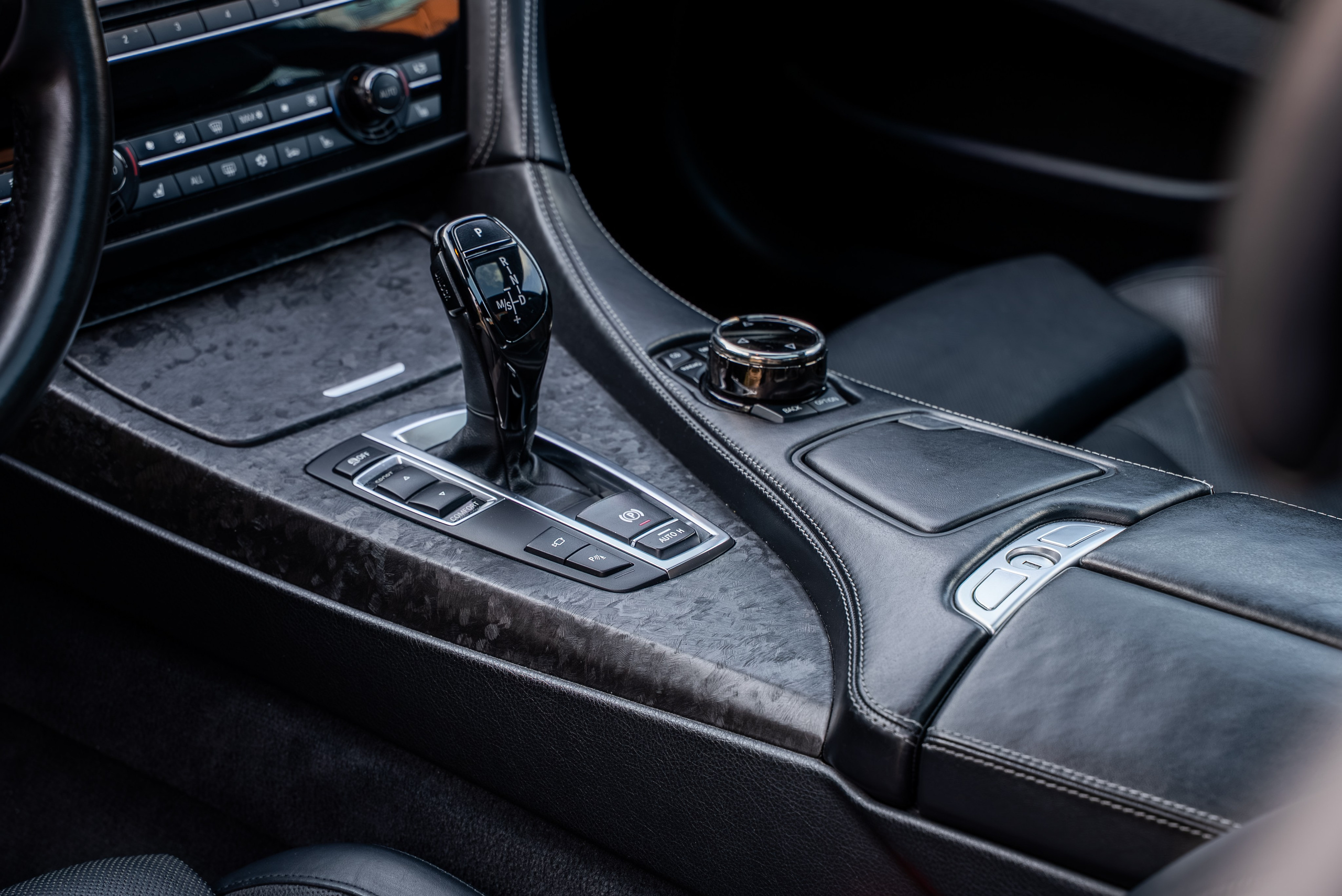 Авто на продажу BMW 6M series coupe. KUSTOV PRODUCTION — профессиональная фотосъёмка в Москве