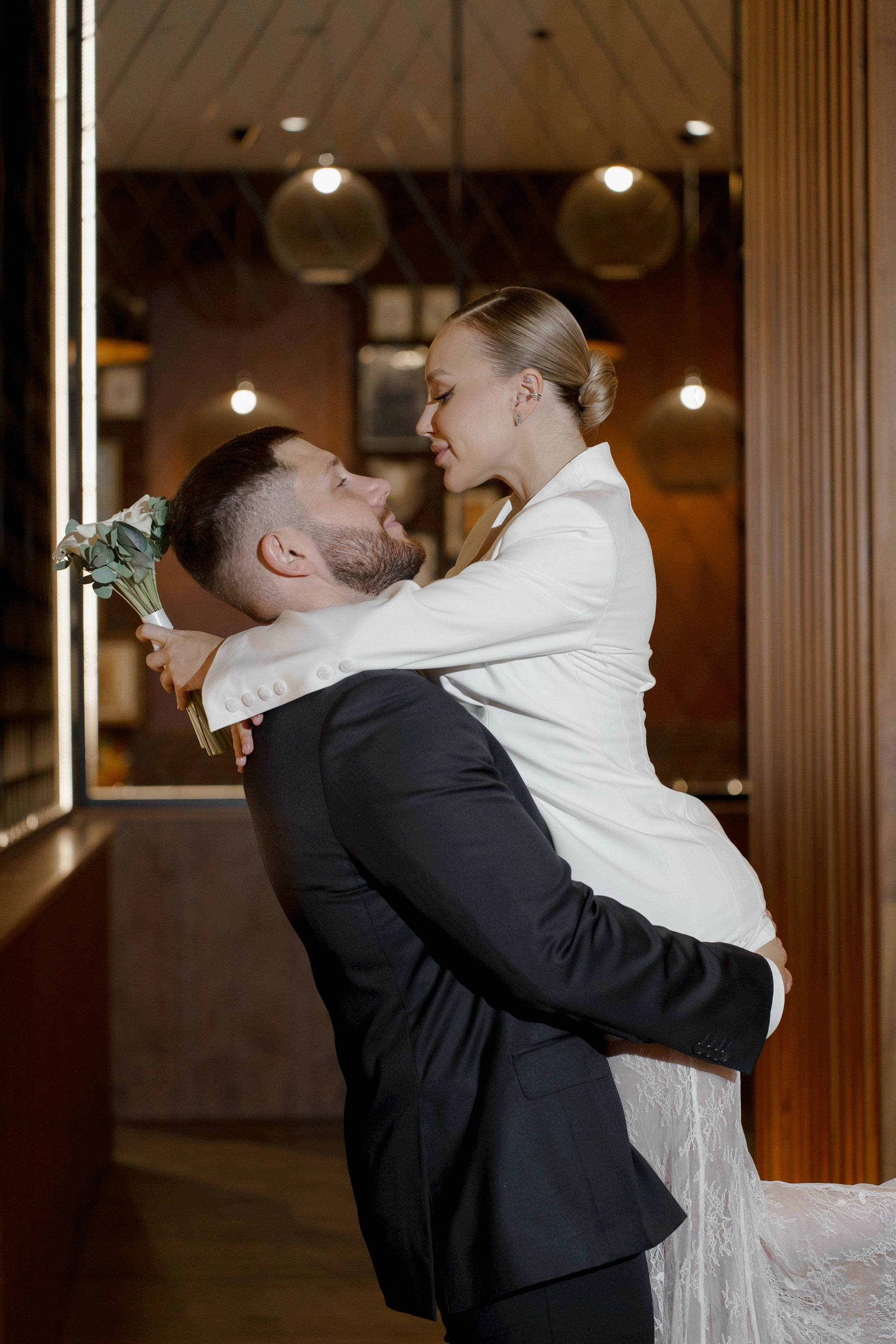 Свадебная фотосессия в Рэдиссон Блу Олимпийский. Свадебный и семейный фотограф в Москве Светлана Зоткина