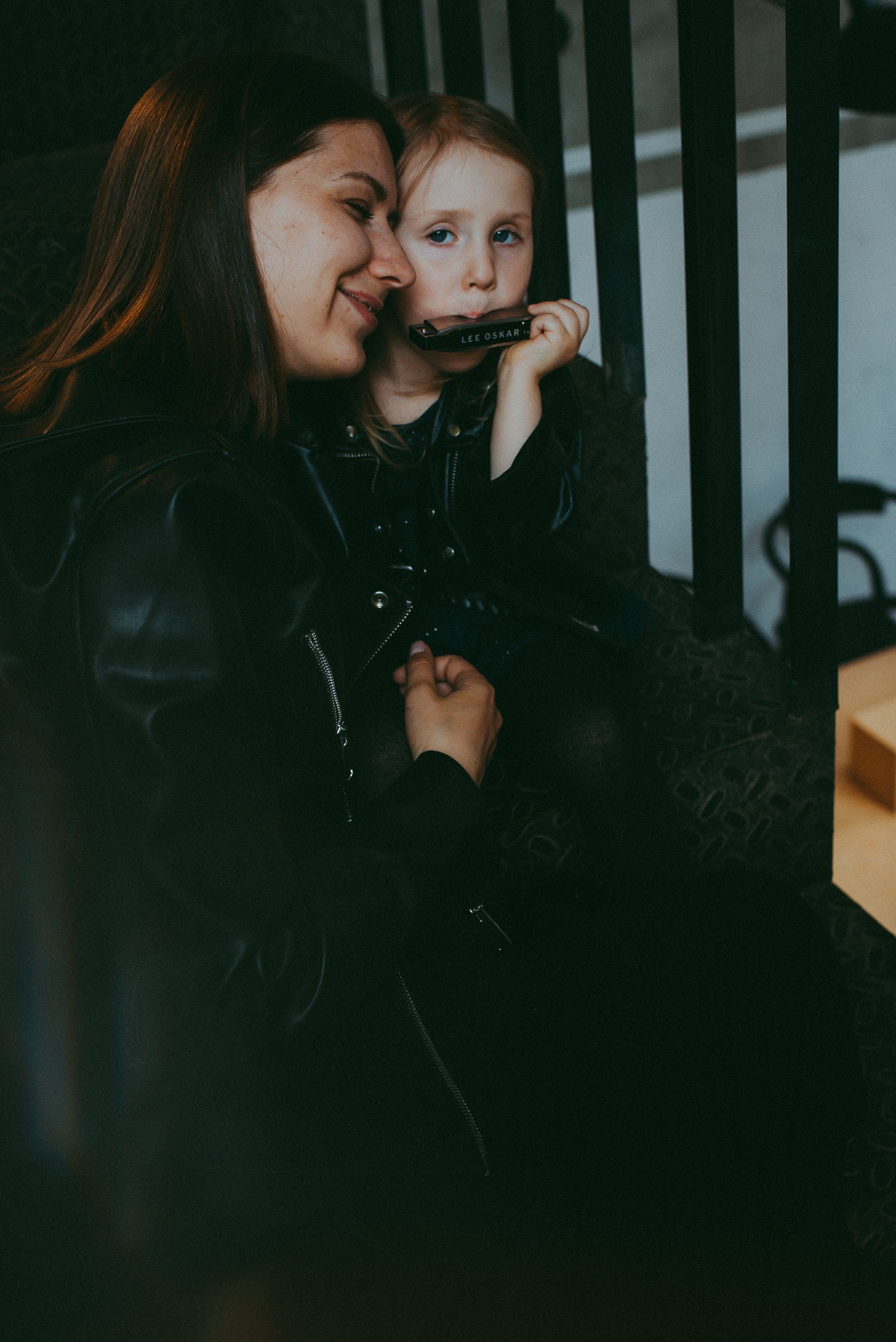 Кофейные истории. Даша и Алиса. Семейный и детский фотограф в Новосибирске и Краснообске — Анна Ким