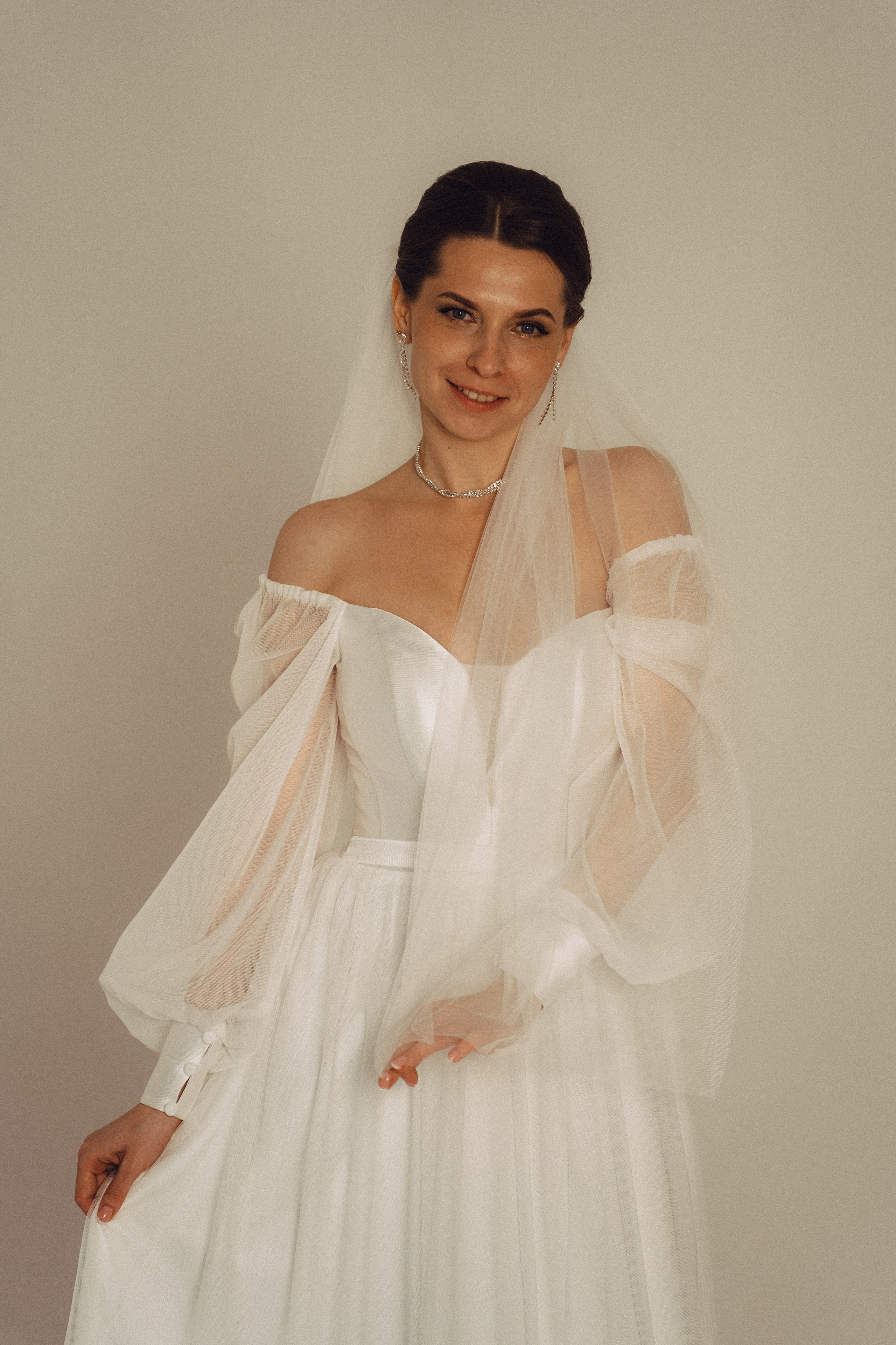 СВАДЕБНАЯ СЬЕМКА ВО ВТОРОМ ДВОРЦЕ (ДЕКАБРЬ) ТАКЖЕ СЬЕМКА В СТУДИИ НА ЧЕРНЫШЕВСКОЙ. Профессиональный фотограф, Санкт-Петербург — Виктория Богомолова