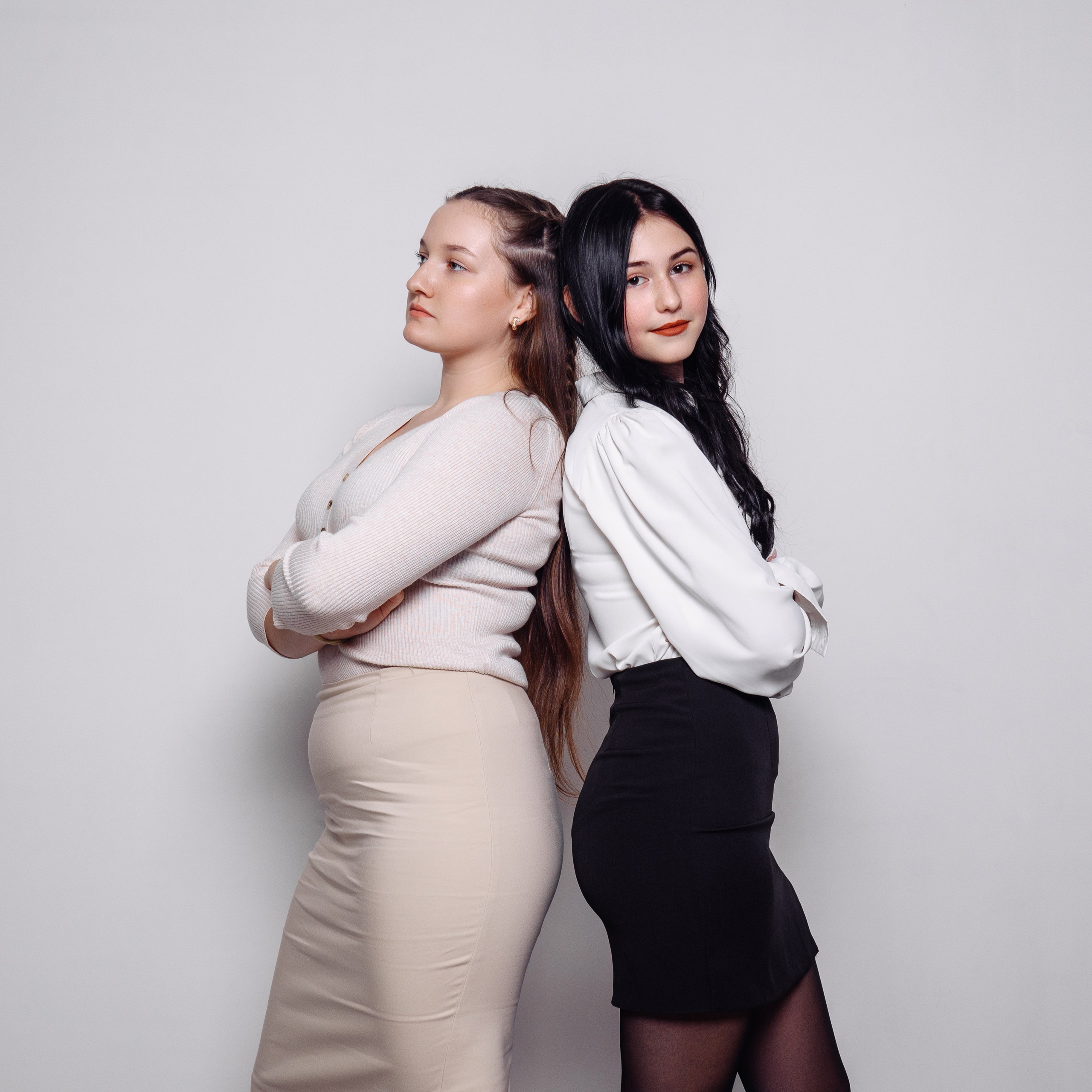 Альбомы в ФотоСтудии SelfieBox. НеФотоАльбом — выпускные альбомы Абакан Минусинск Черногорск Хакасия