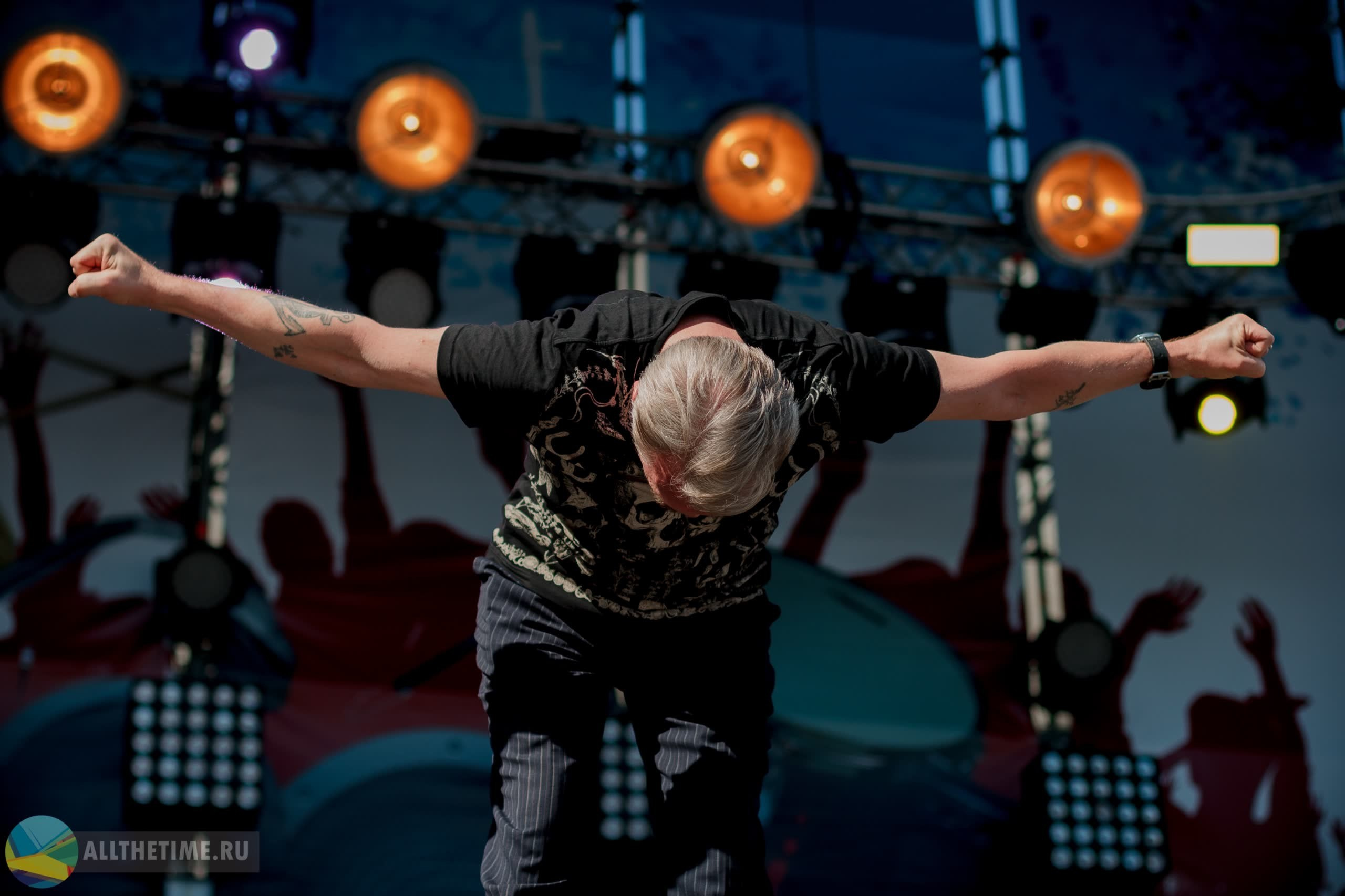 НАШИ В ГОРОДЕ. Магия музыки в кадре: Концертная Фотография