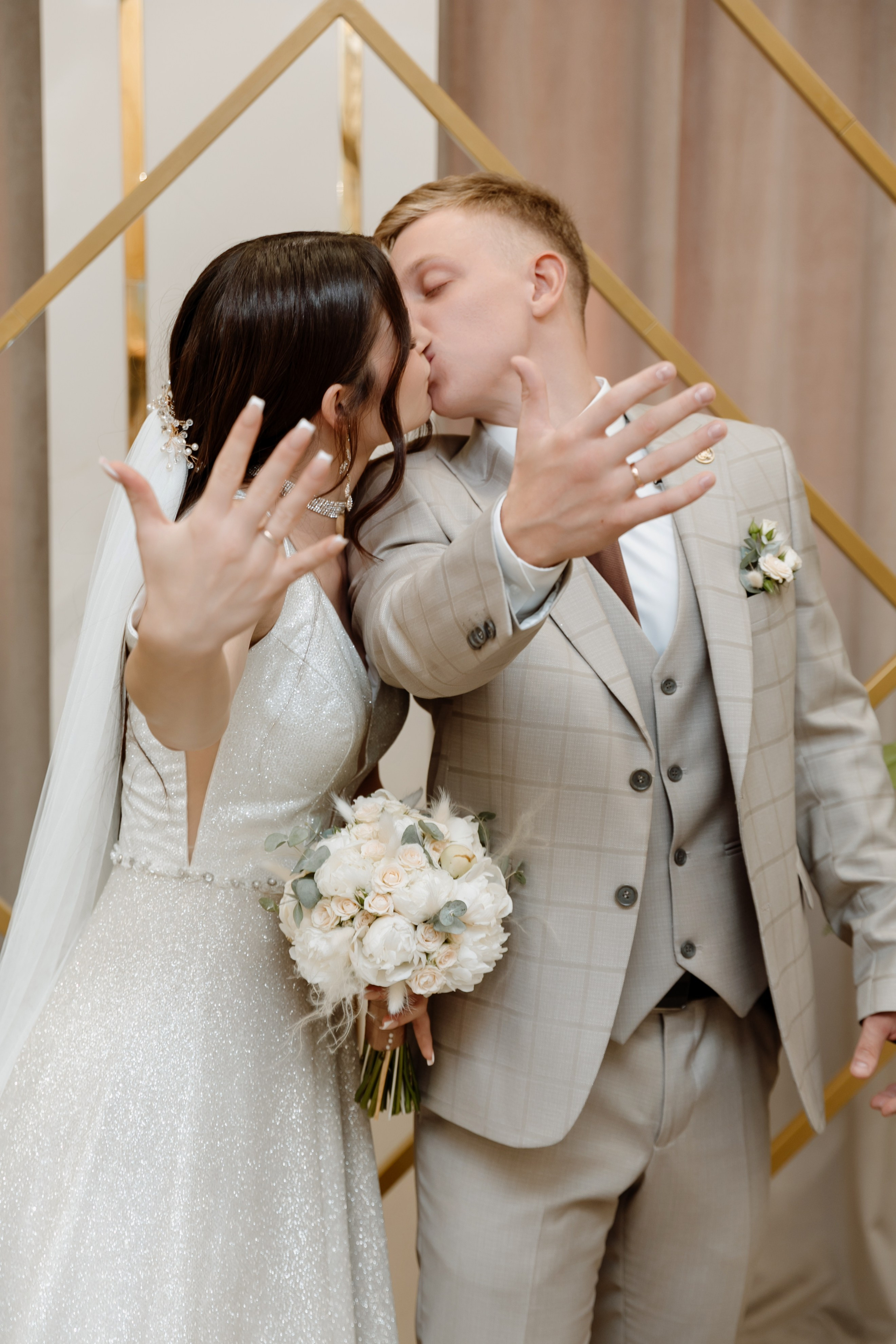 Оксана и Артём. Профессиональный фотограф Надежда Антонова