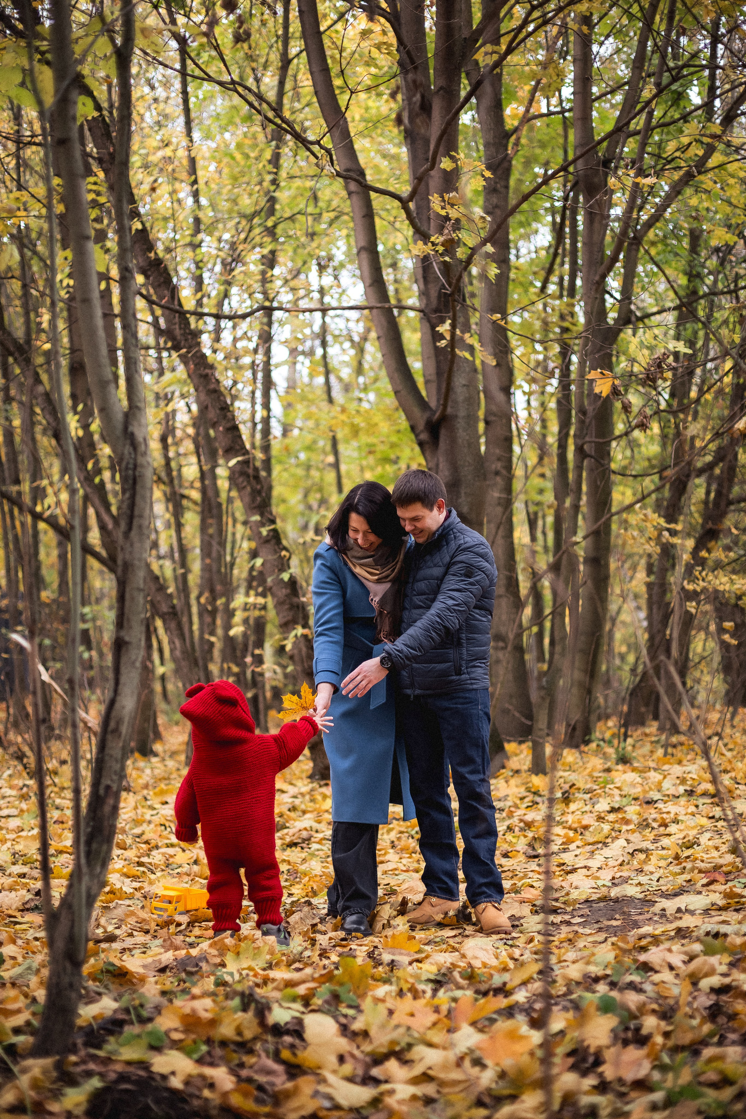 Тепло осени. Леон и родители. Фотограф в Москве Базанова Дарья