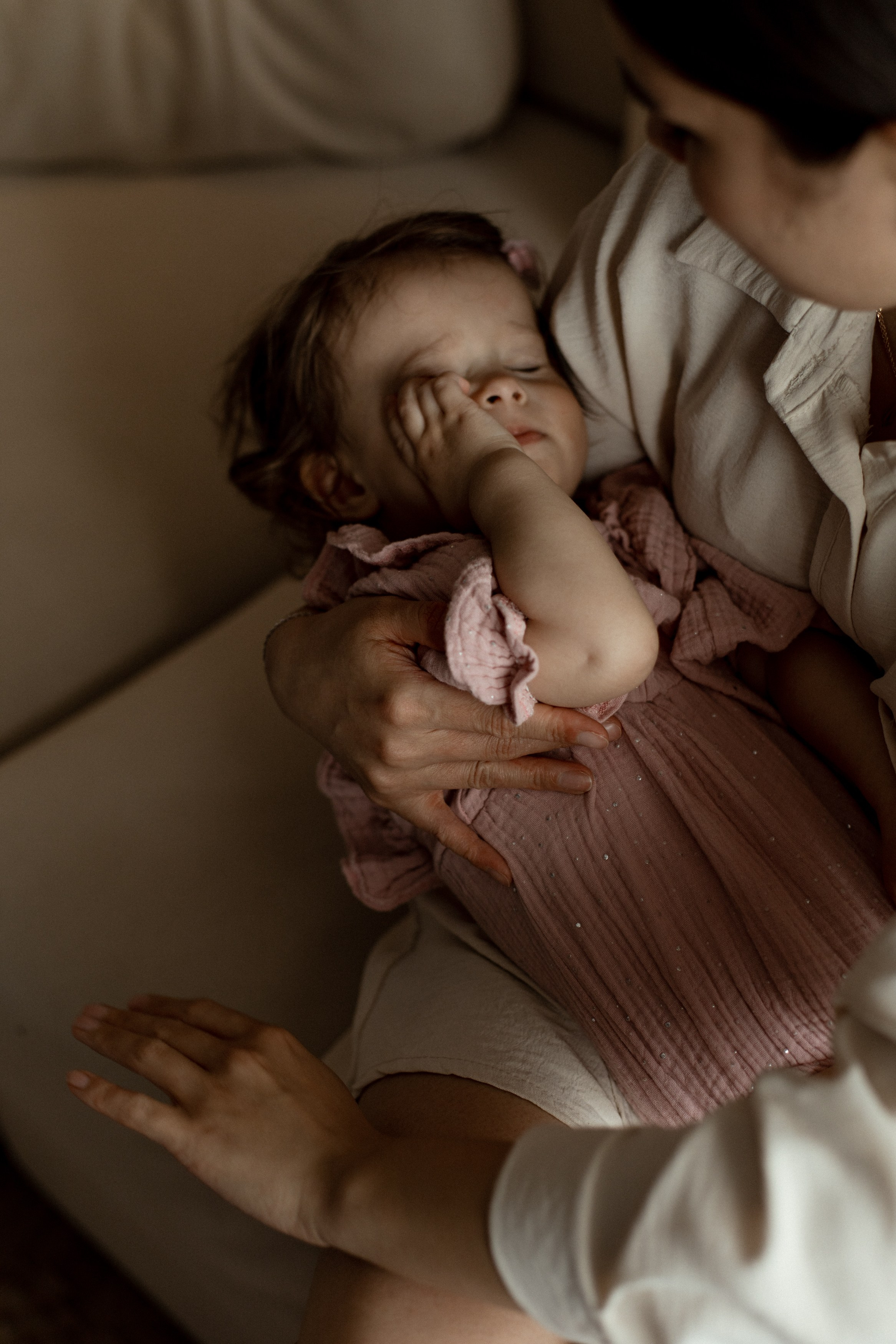 Домашняя фотосессия мама и дочка. Семейный фотограф Челябинск