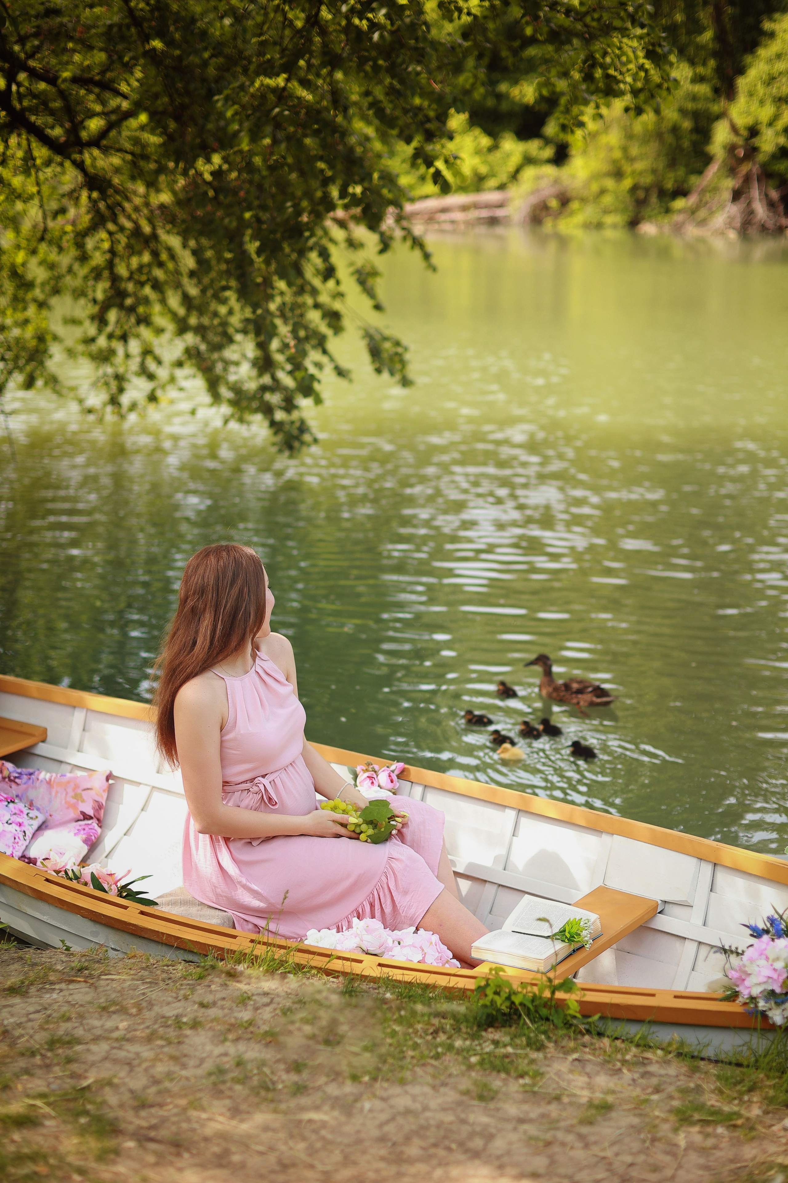 Цветочная лодочка. Детский семейный фотограф Краснодар