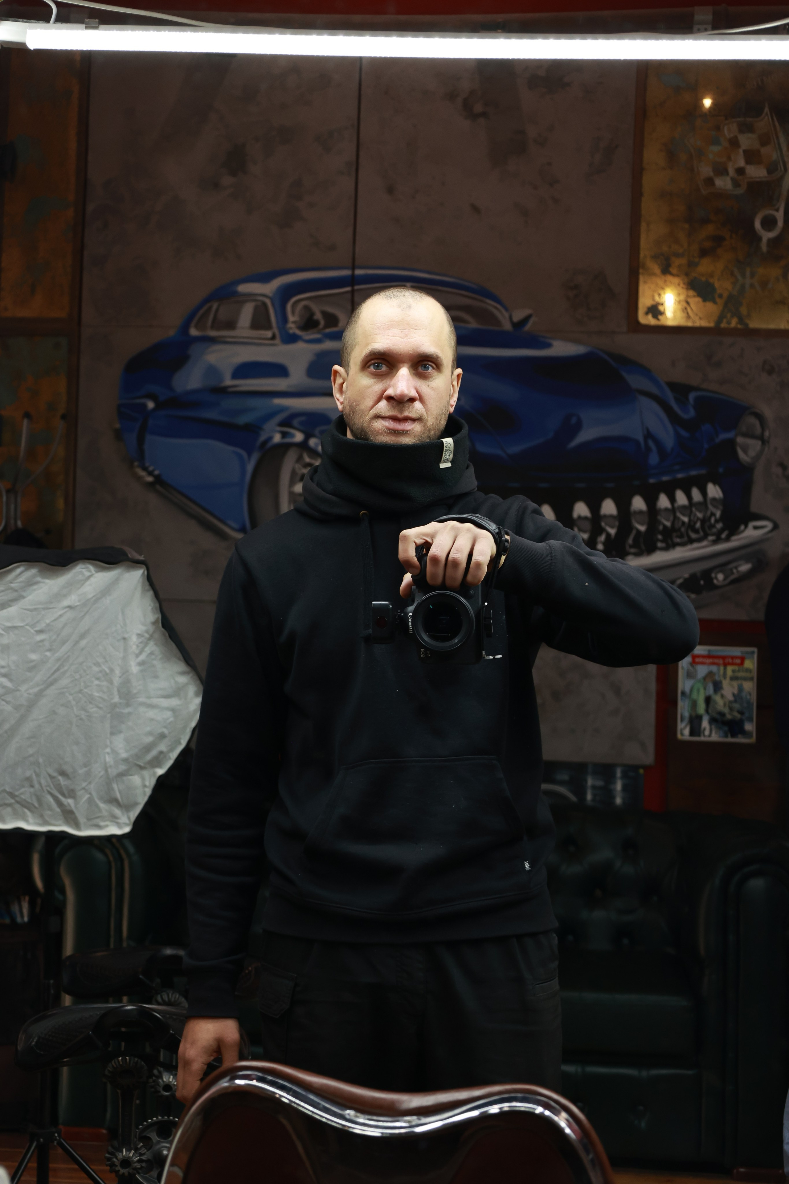 Backstage. Предметный фотограф в Симферополе Антон Катунин