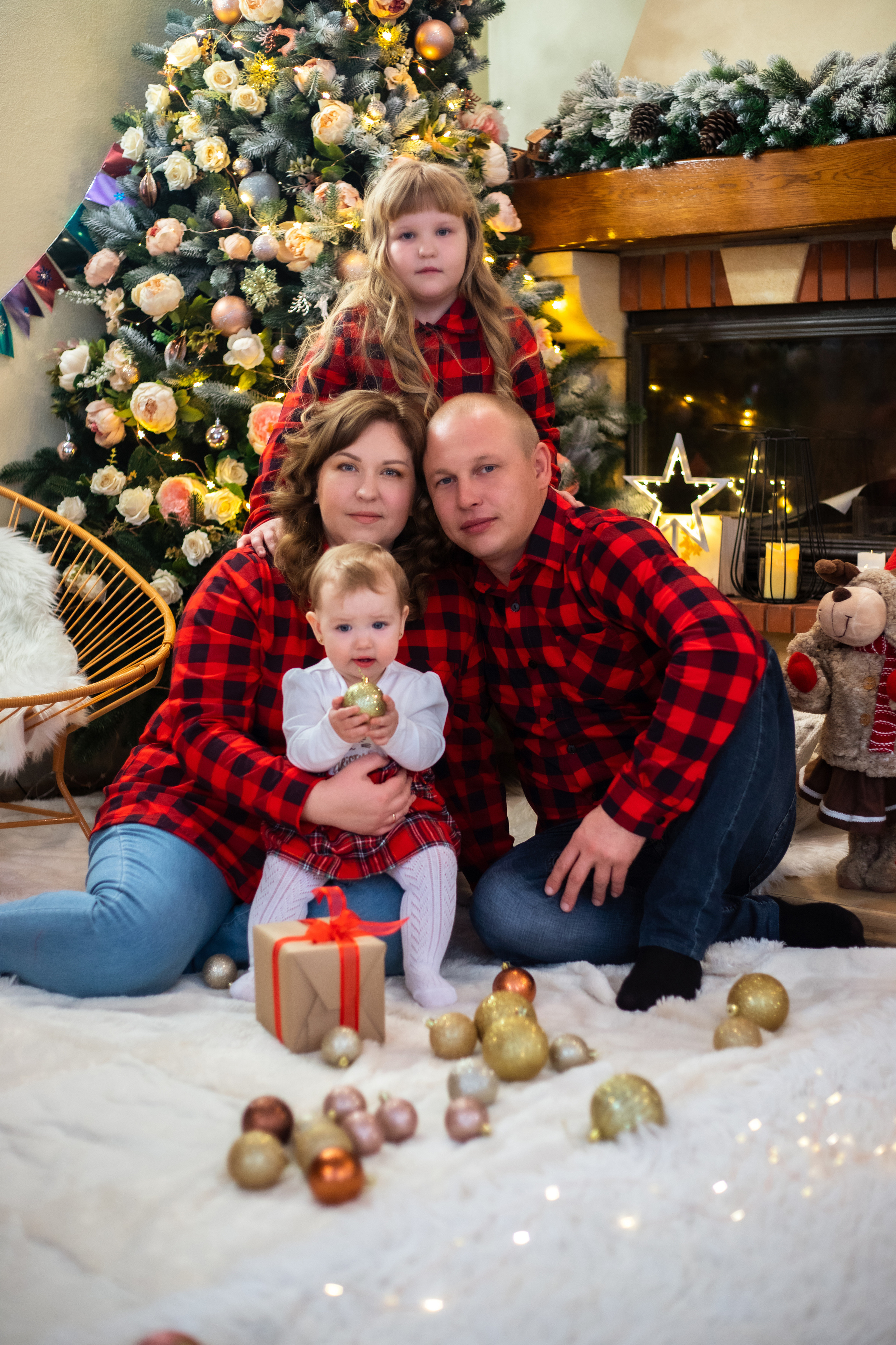Алексей + Виктория + Алена + Анюта. Свадебный и семейный фотограф в Михайловке Полина Крипс