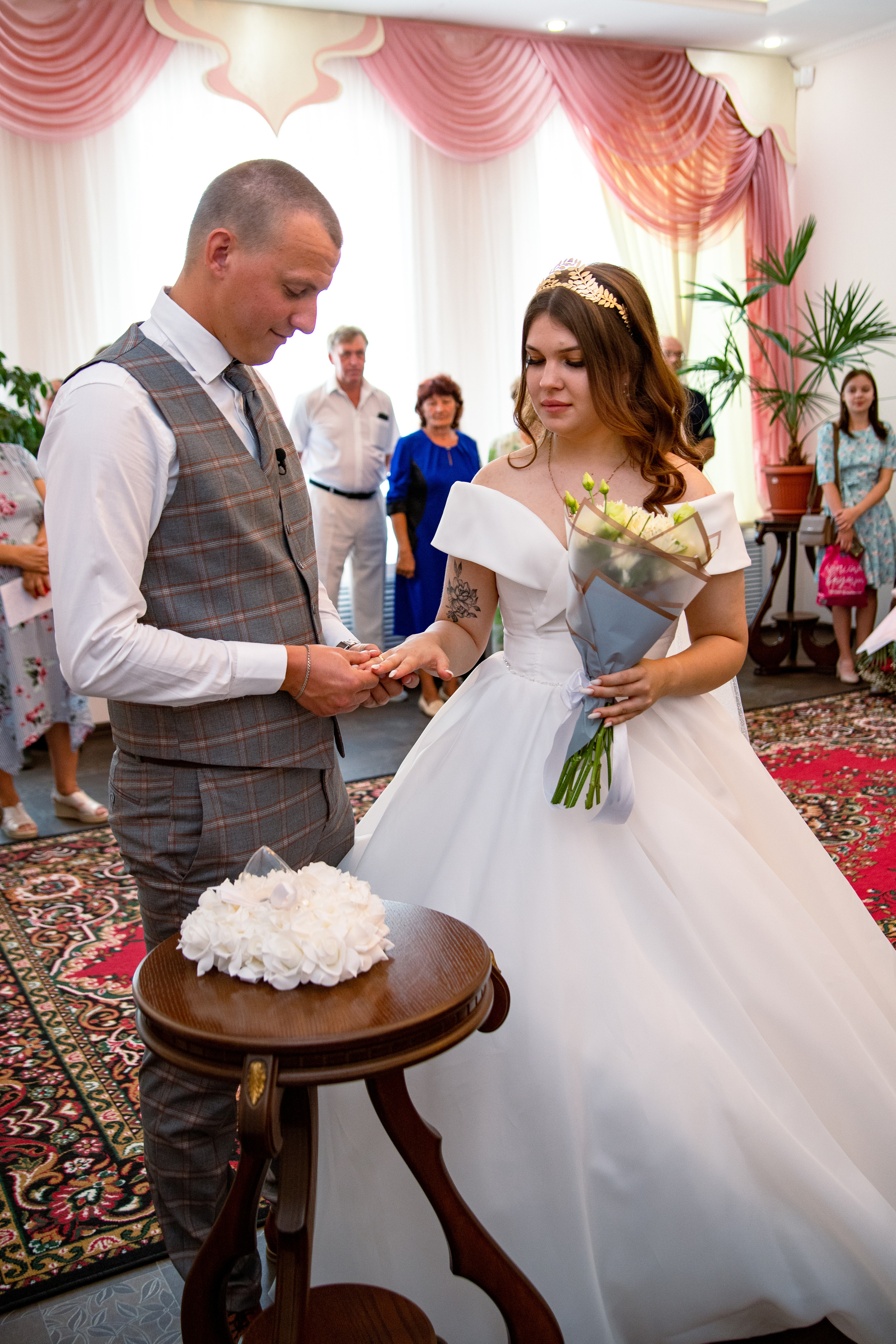 Влад + Лиза. Свадебный и семейный фотограф в Михайловке Полина Крипс