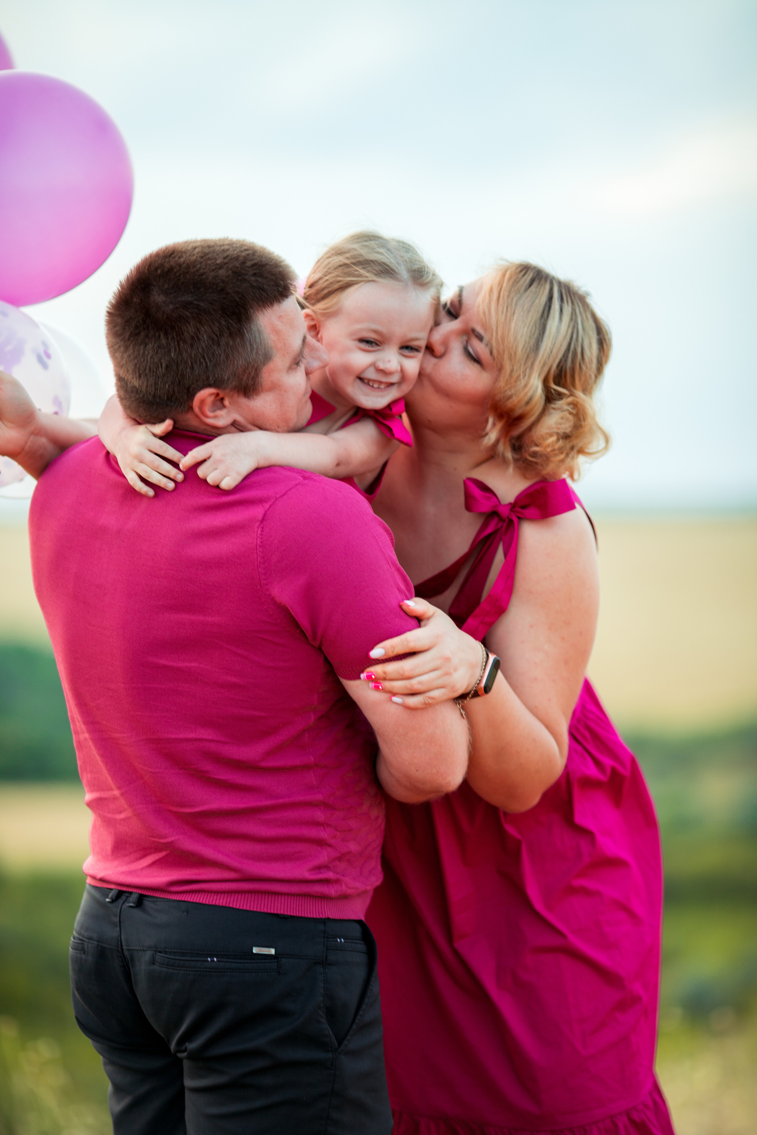 Сергей + Антонина + Алиса. Свадебный и семейный фотограф в Михайловке Полина Крипс