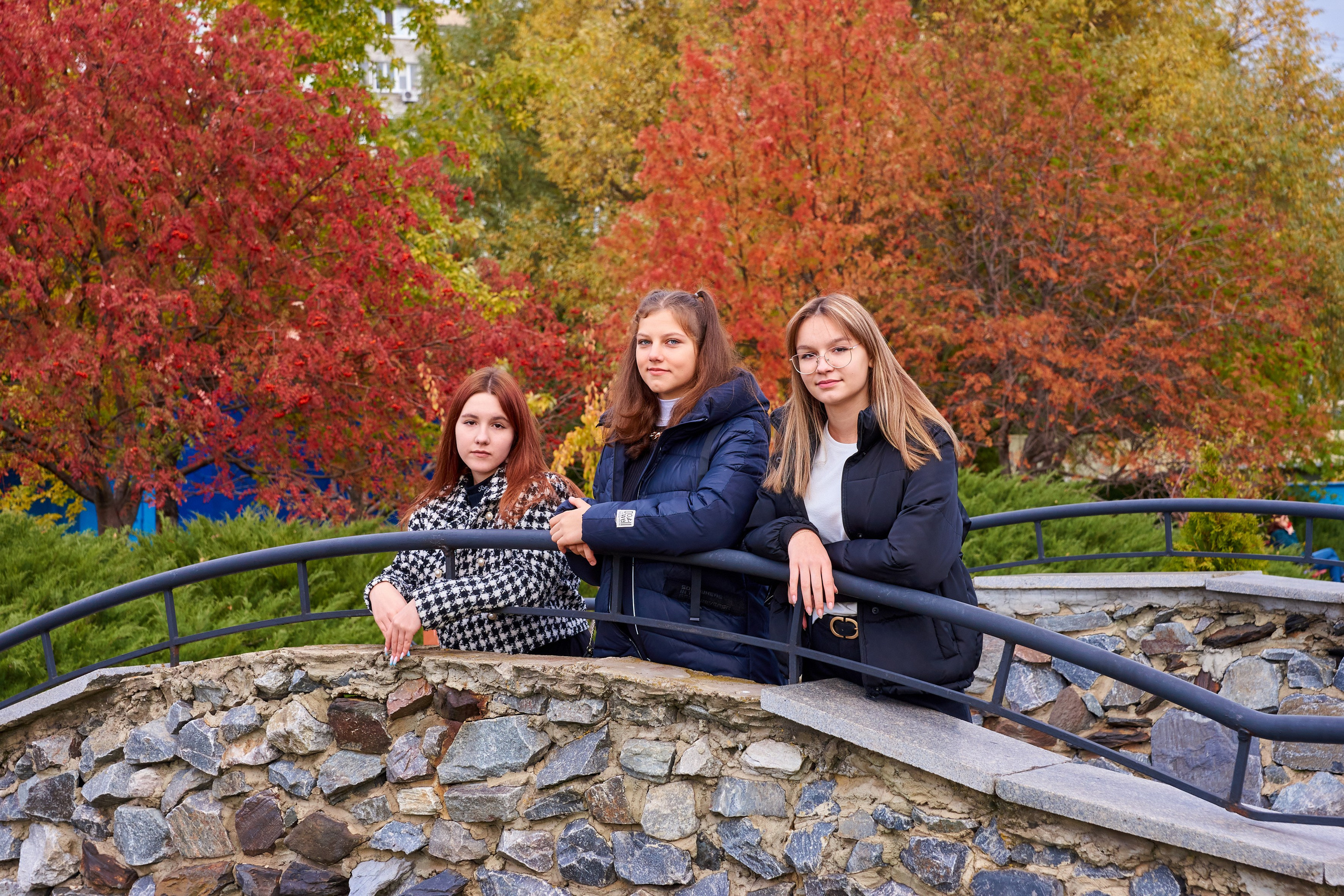 9 класс. Осень в парке. 2022. Childrenfoto.ru