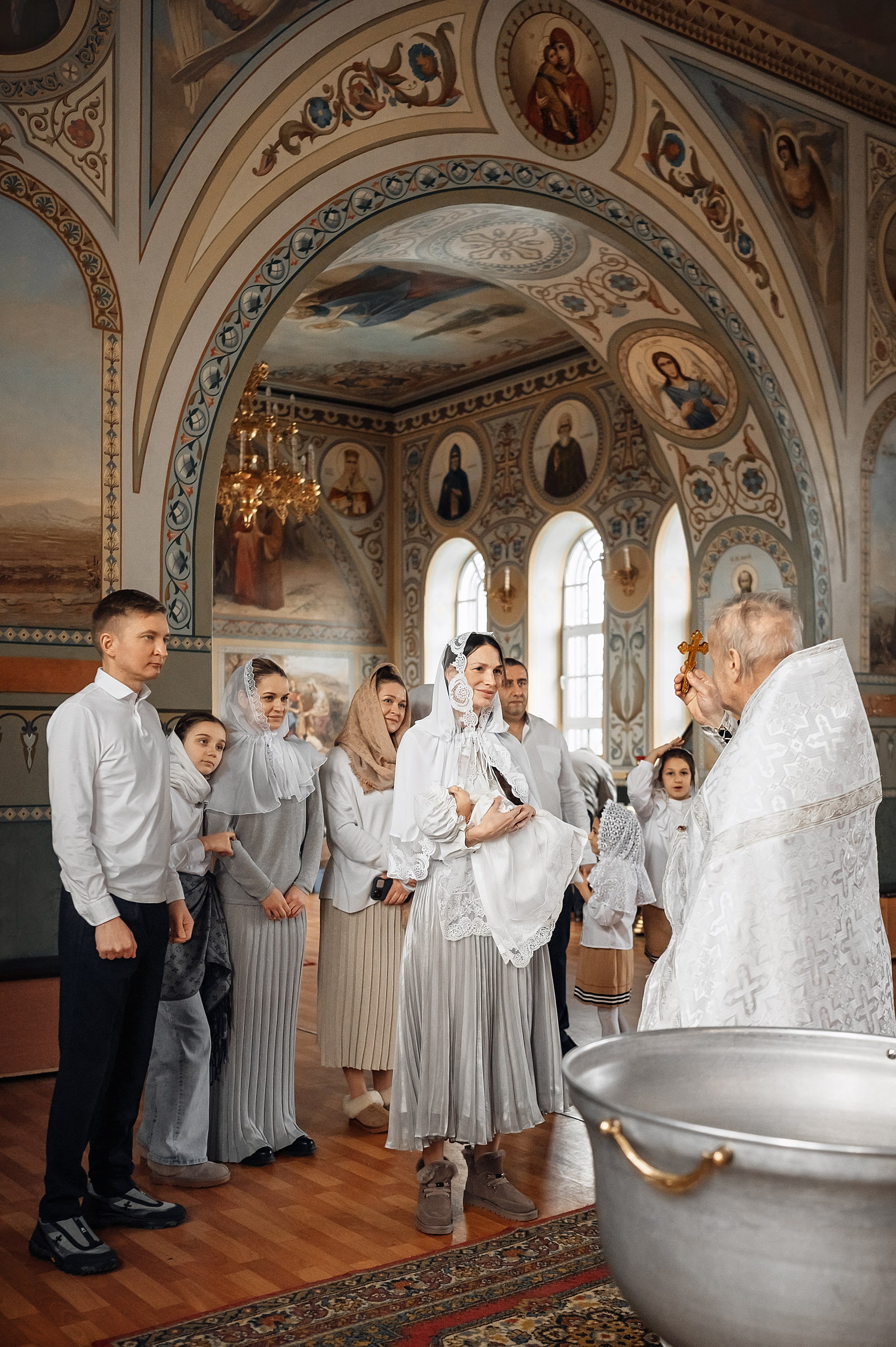 Крещение в храме Иоанна Богослова. Церковный фотограф на Таинство Крещения и Венчания в Оренбурге и Оренбургской области Екатерина Белкина