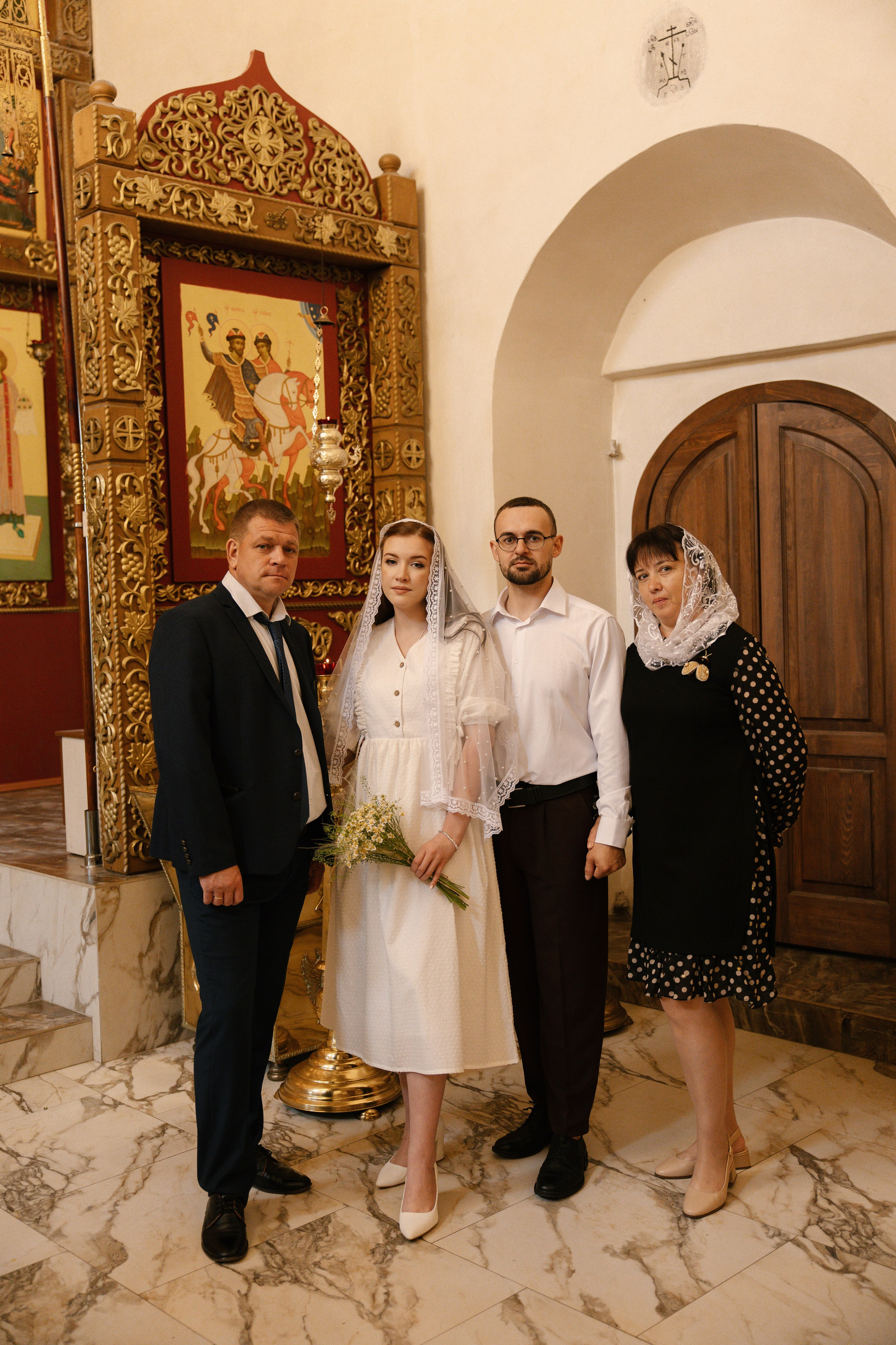 Таинство венчания Сергея и Дарьи. Фотограф Сотникова Вероника