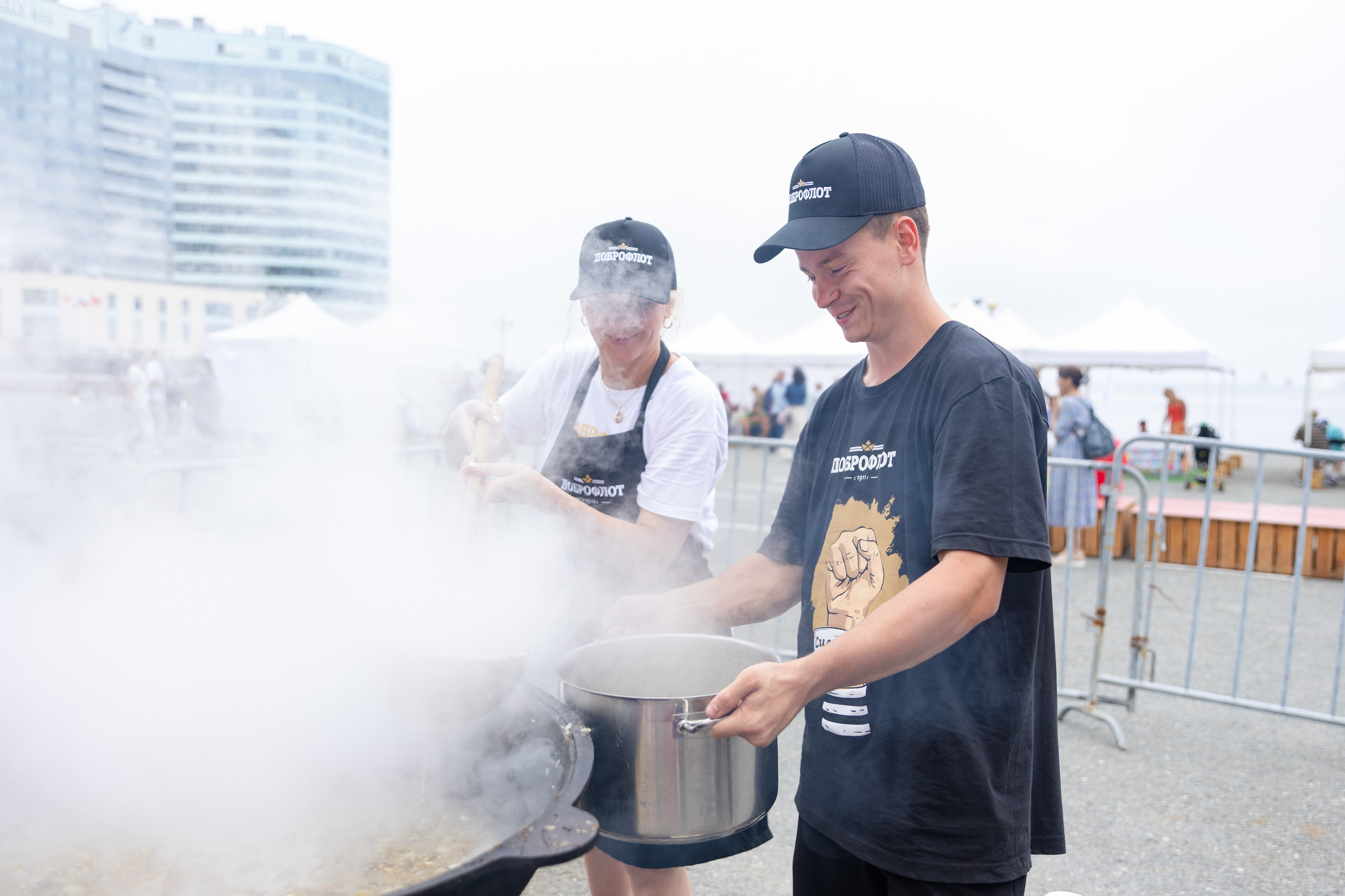 День рыбака. Владивосток 2025. Олег Катакинов| Репортажный фотограф в городе у моря (Владивосток)