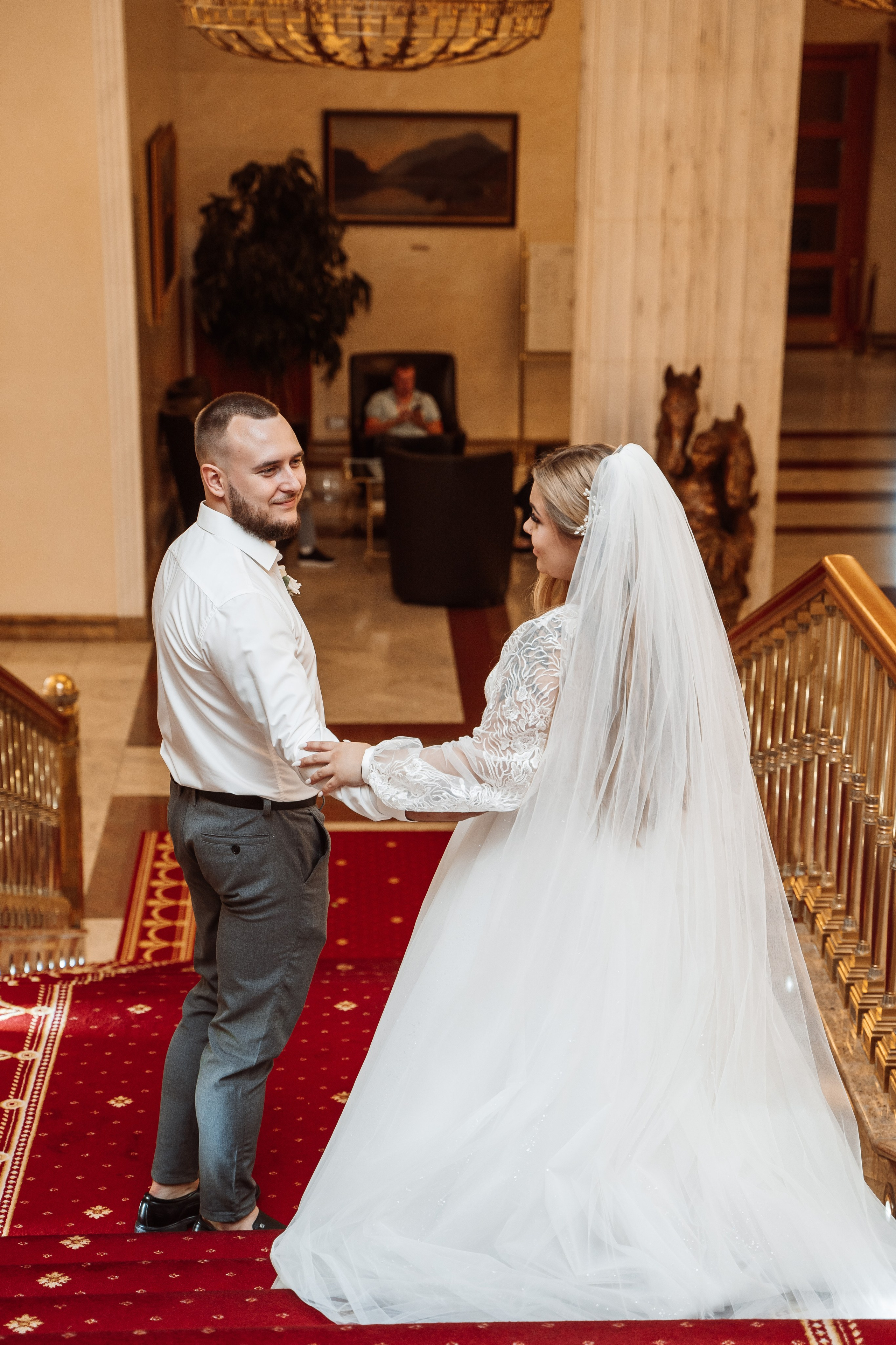 Елена и Александр. Регистрация и прогулка. Фотограф и видеограф в Москве и Московской области Мария Вишня