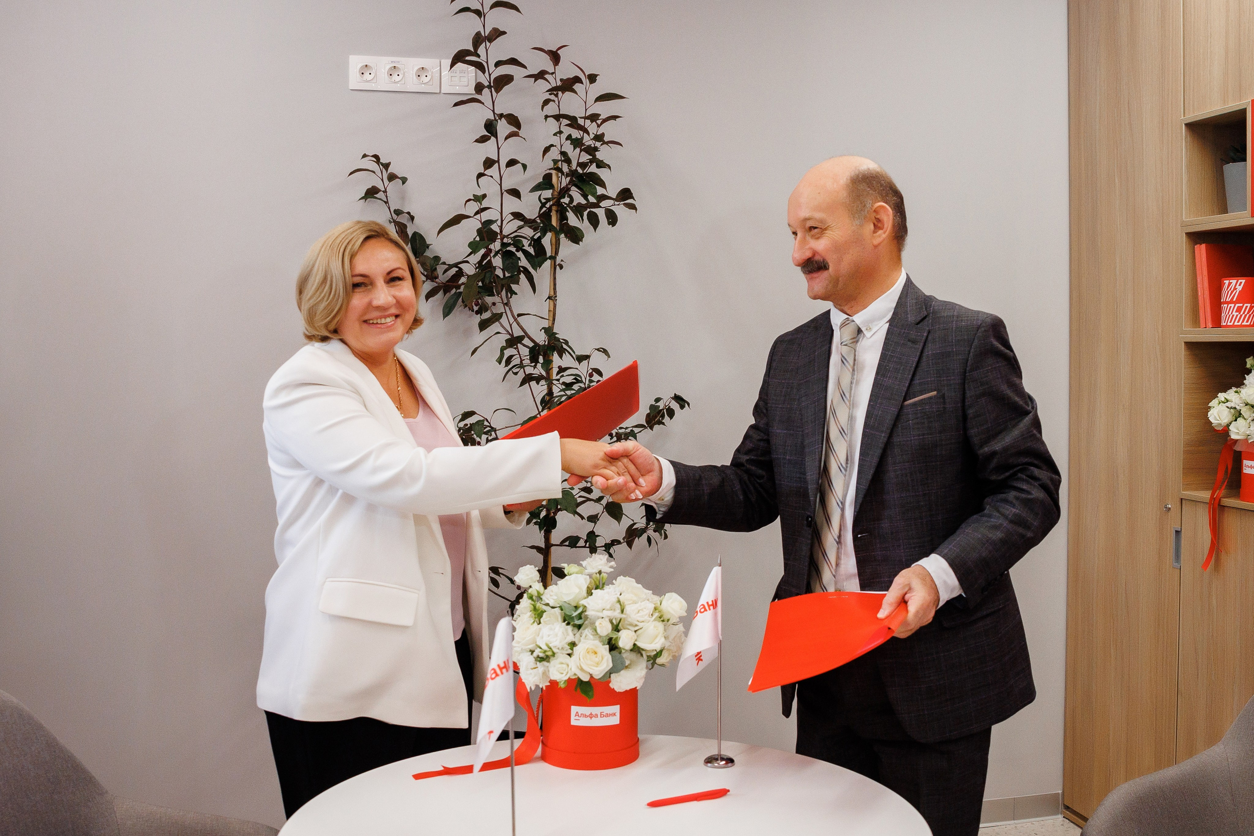 Альфа Банк Нальчик. Фотограф Ставрополь Петр Голубенко