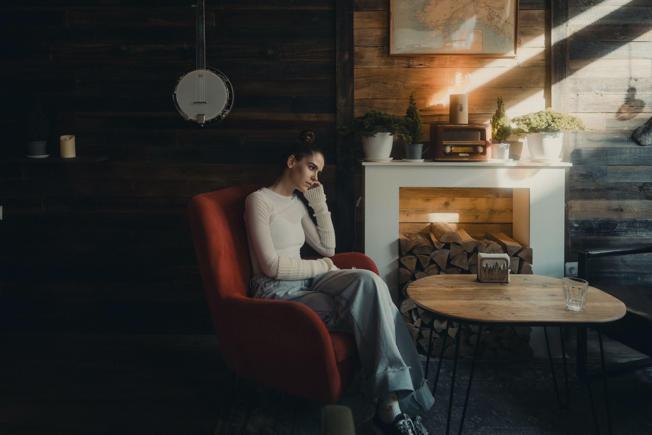Spontaneous Coffee Shop Photoshoot with Darya in Kazan — Anton Avanzato