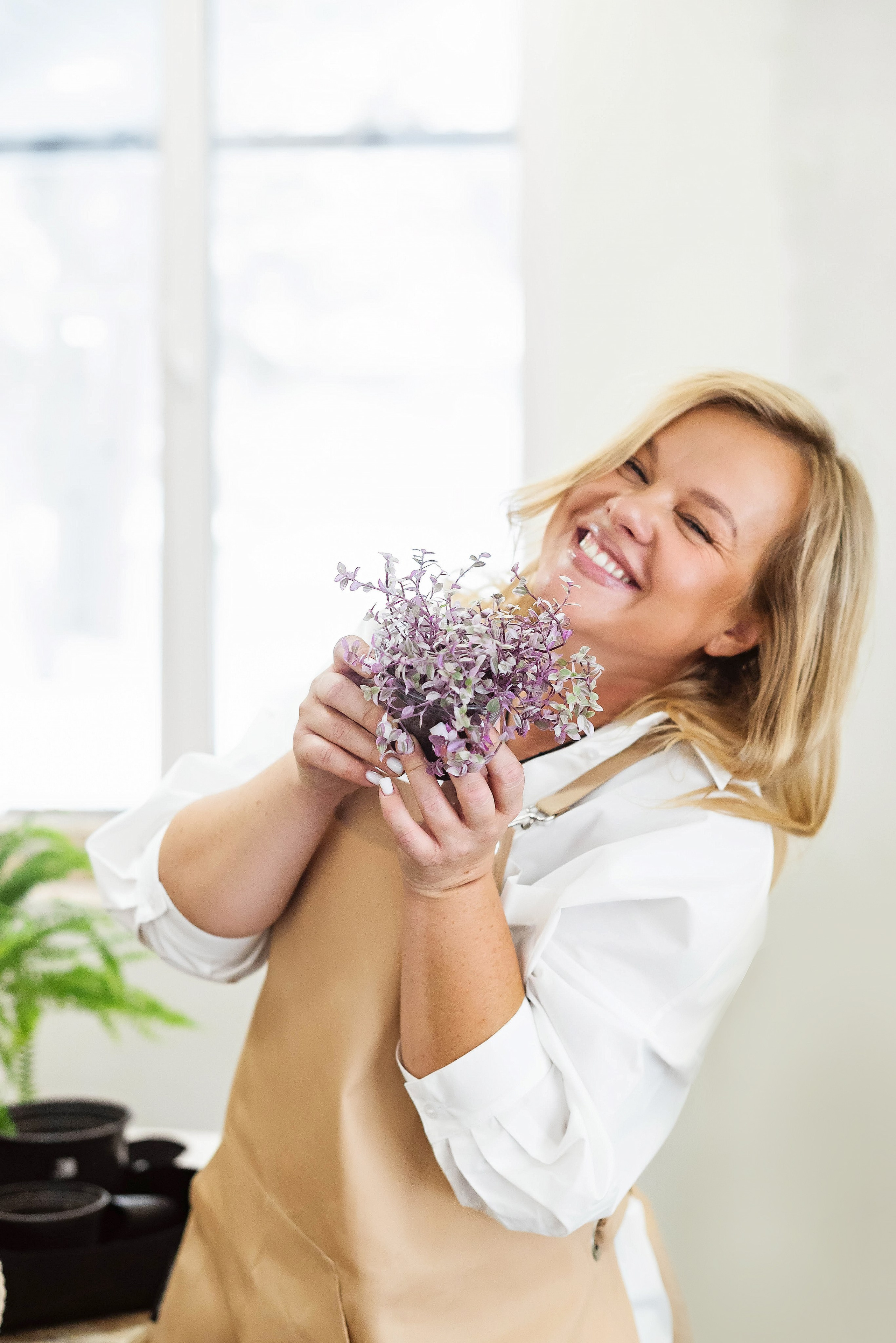 Зеленая душа с рисунком папоротника. Свадебный и семейный фотограф в Новосибирске, Санкт-Петербурге, Москве