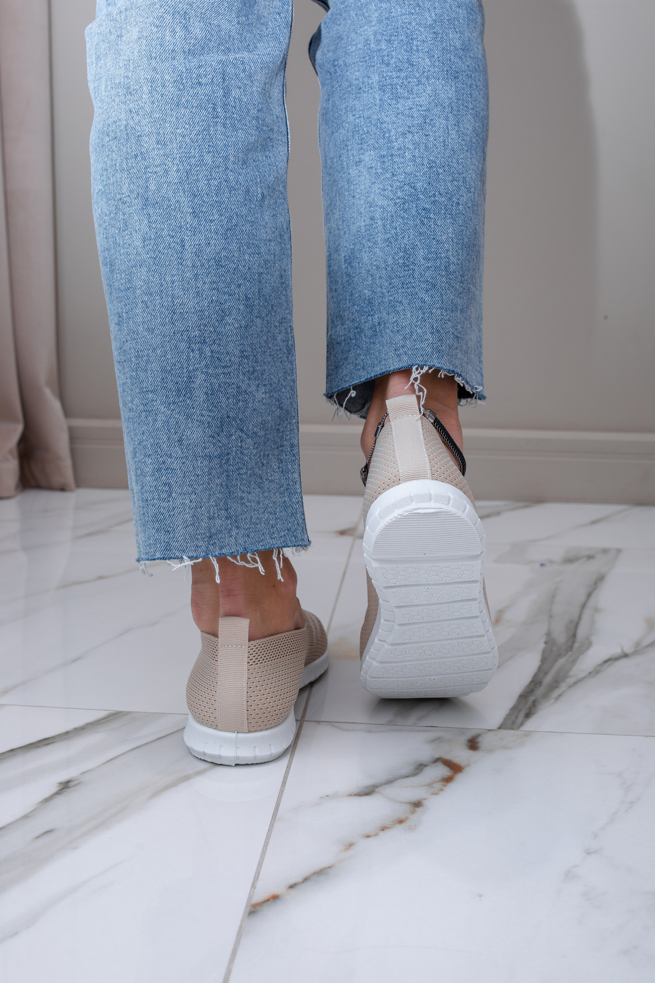 Обувь для маркетплейсов (без ретуши). Семейный и детский фотограф в Москве Дорогова Екатерина